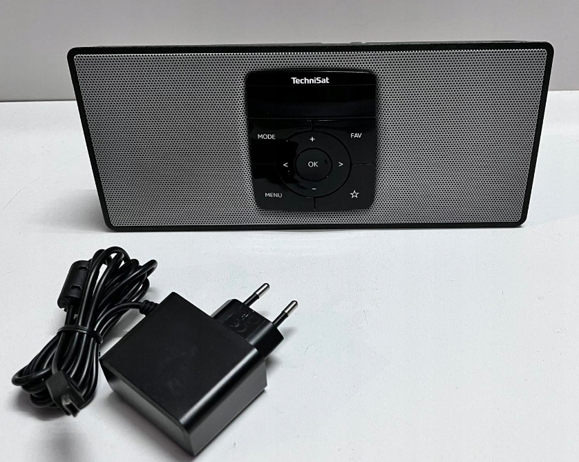 RADIO TECHNISAT DIGITRADIO 2 S, czarno-srebrny