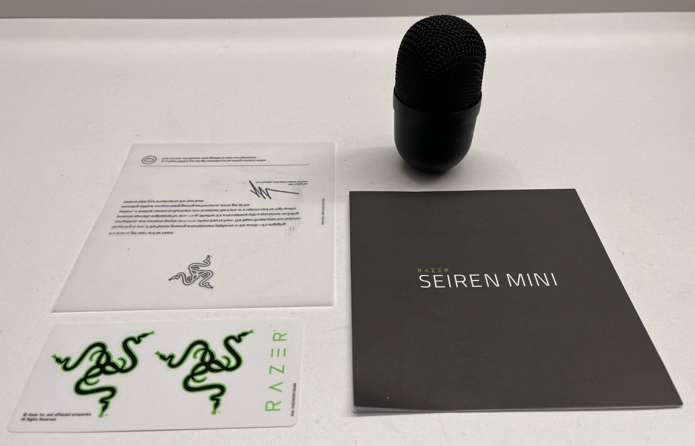 MIKROFON RAZER SEIREN MINI GAMING STREAMING Czarny