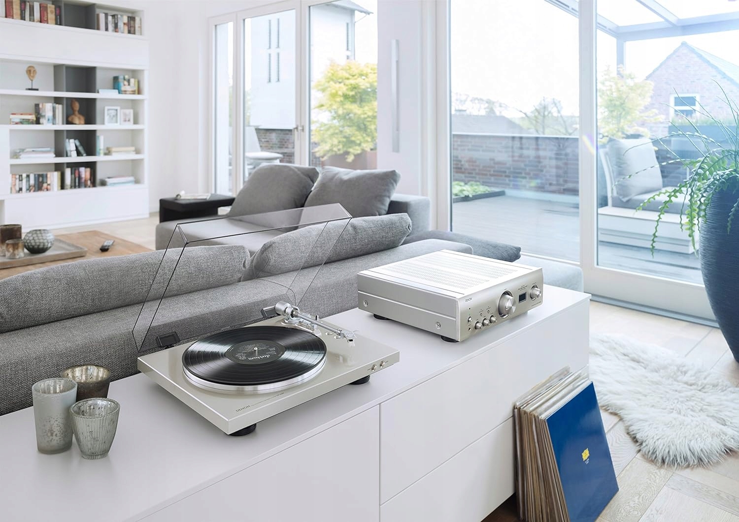 Gramofon DENON DP-300F srebrny