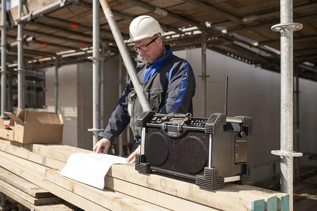 Radio Budowlane PerfecPro ROCKHART RH4 DAB+ i FM, Bluetooth Czarny