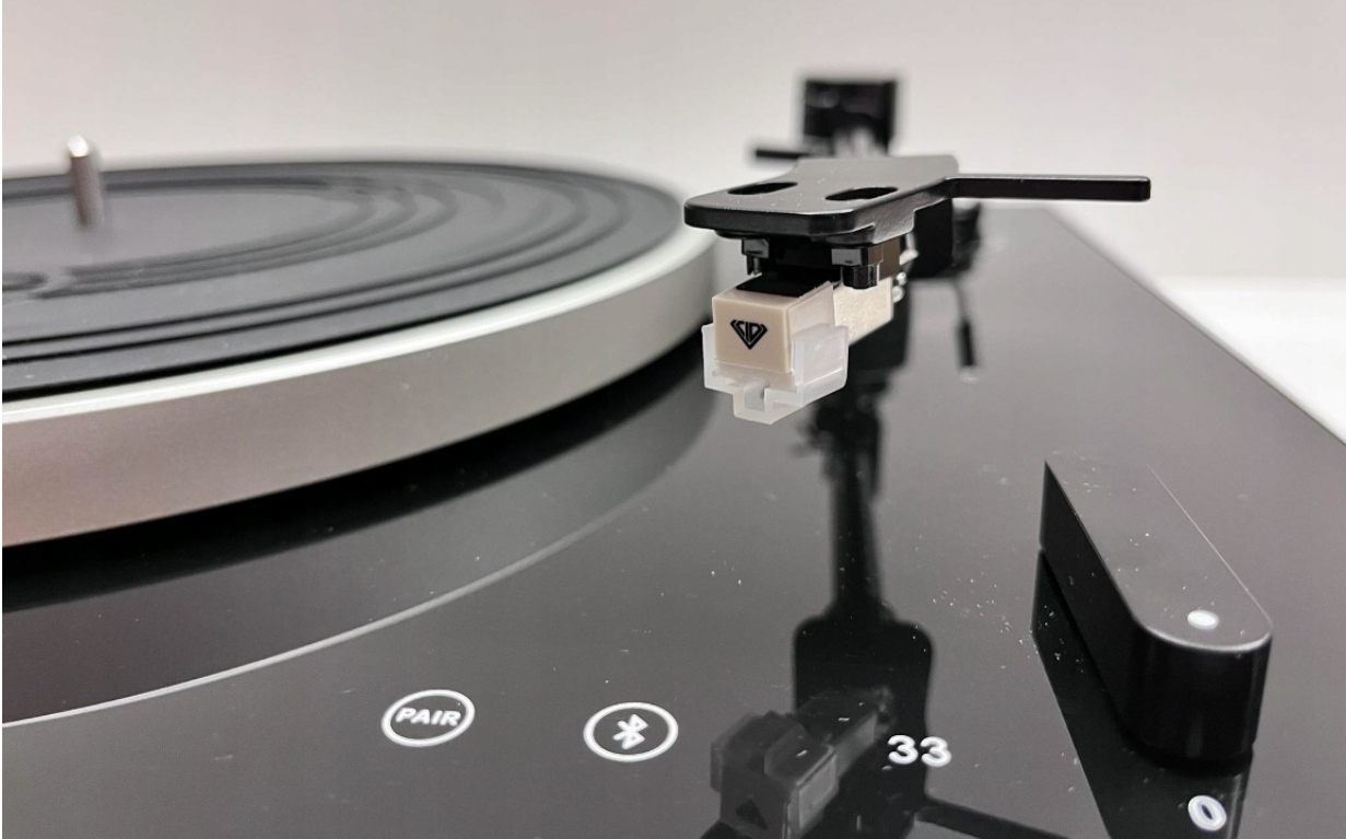 GRAMOFON AUTOMATYCZNY AIWA APX-680BT/WT BT czarny