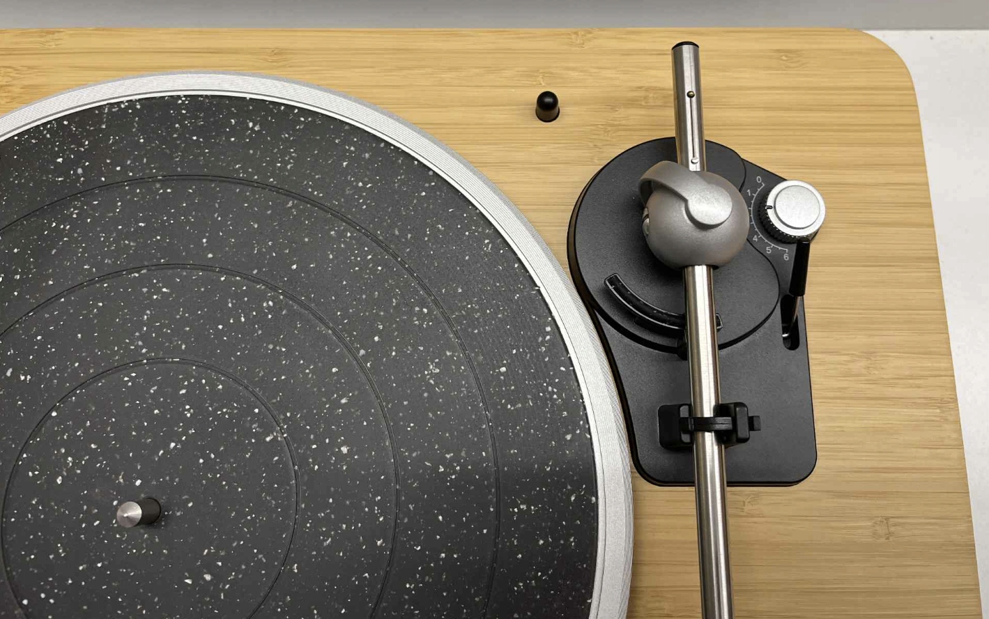 Gramofon House Of Marley Stir It Up Wireless Bluetooth brązowy Drewniany
