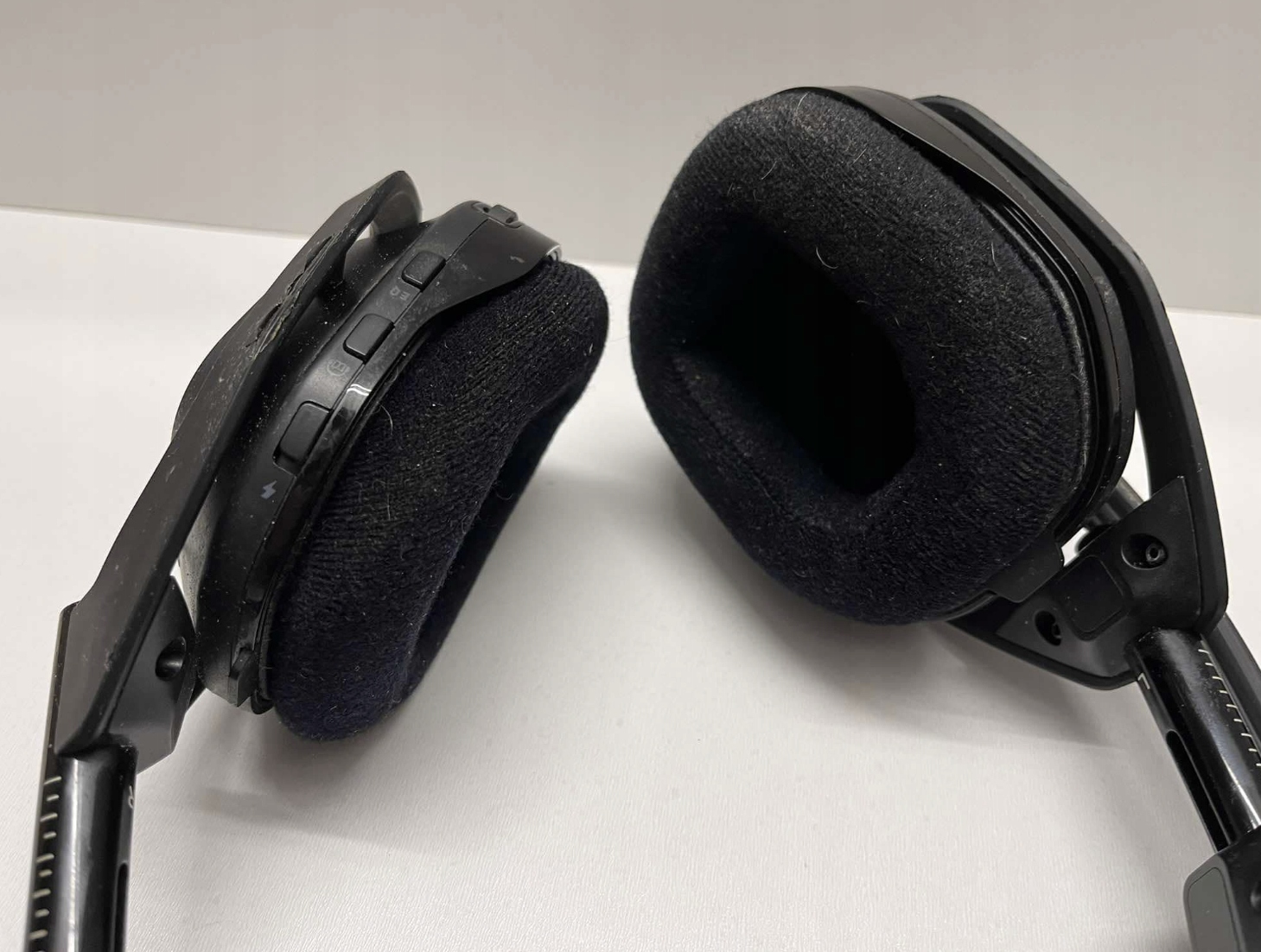 Słuchawki bezprzewodowe nauszne ASTRO A50 Wireless+ Base Station dla PS, PC