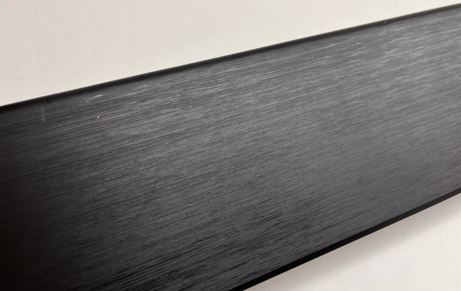 Hisense AX2106G 2.1-kanałowy soundbar z wbudowanym subwooferem, 240 W BT