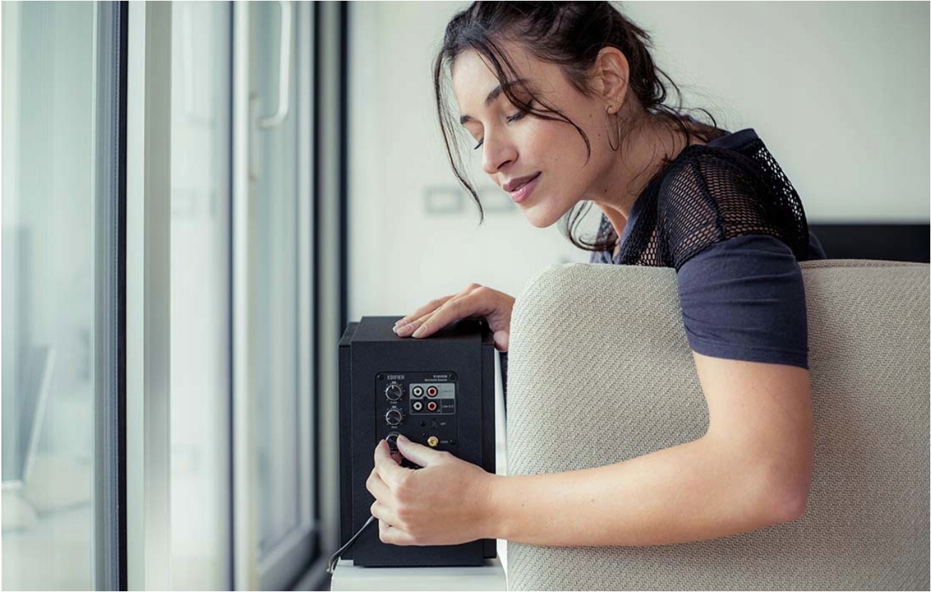 Zestaw głośników 2.0 Edifier R1855DB 70W BLUETOOTH