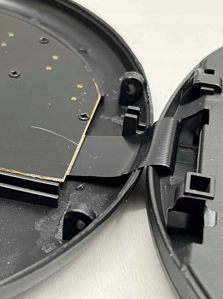 DISCMAN PRZENOŚNY ODTWARZACZ PŁYT Lenco CD-300BK MP3 LCD BLUETOOTH Czarny