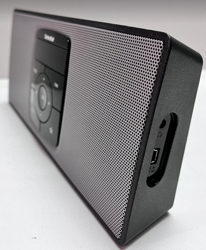 RADIO TECHNISAT DIGITRADIO 2 S, czarno-srebrny