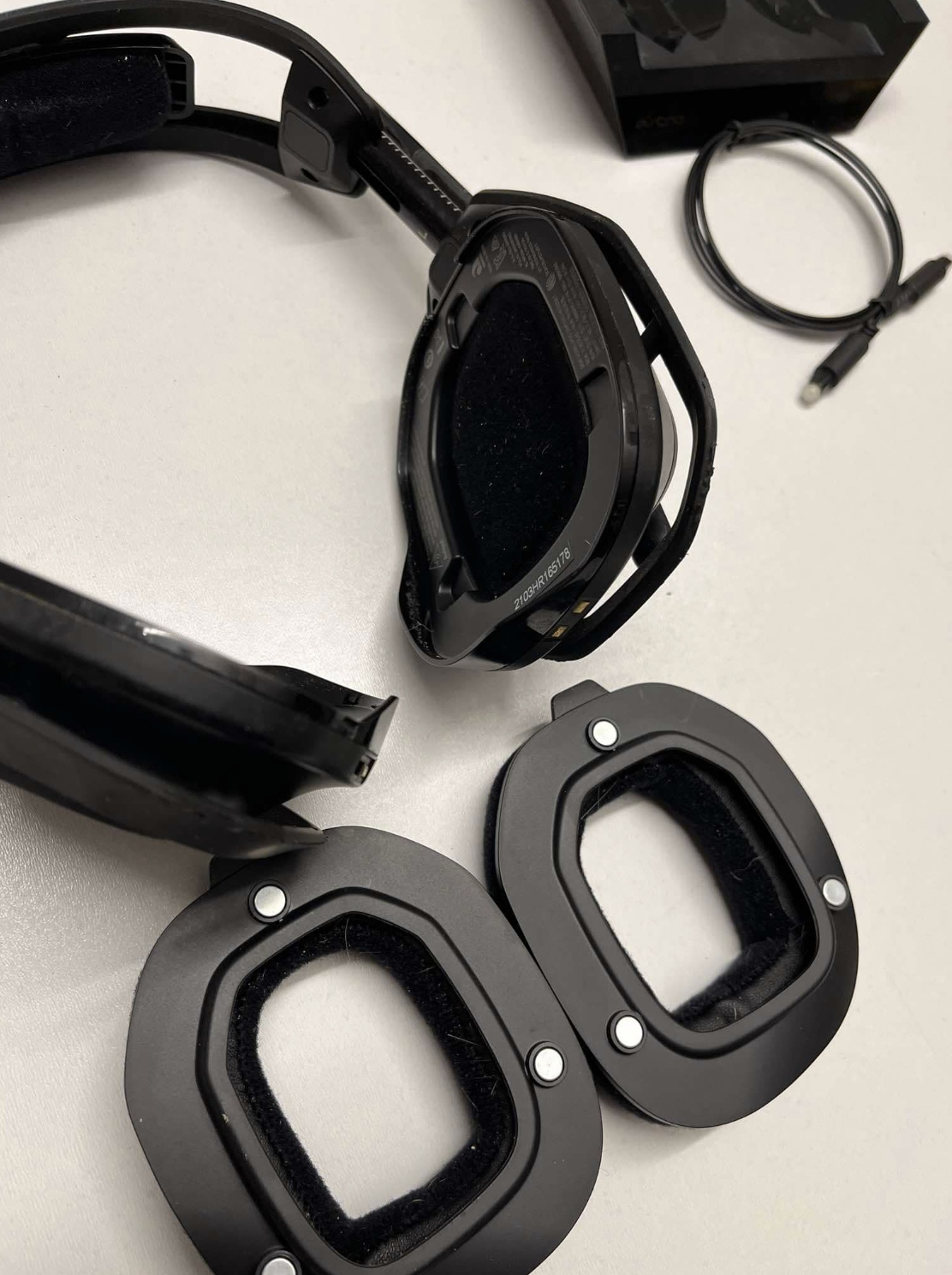 Słuchawki bezprzewodowe nauszne ASTRO A50 Wireless+ Base Station dla PS, PC