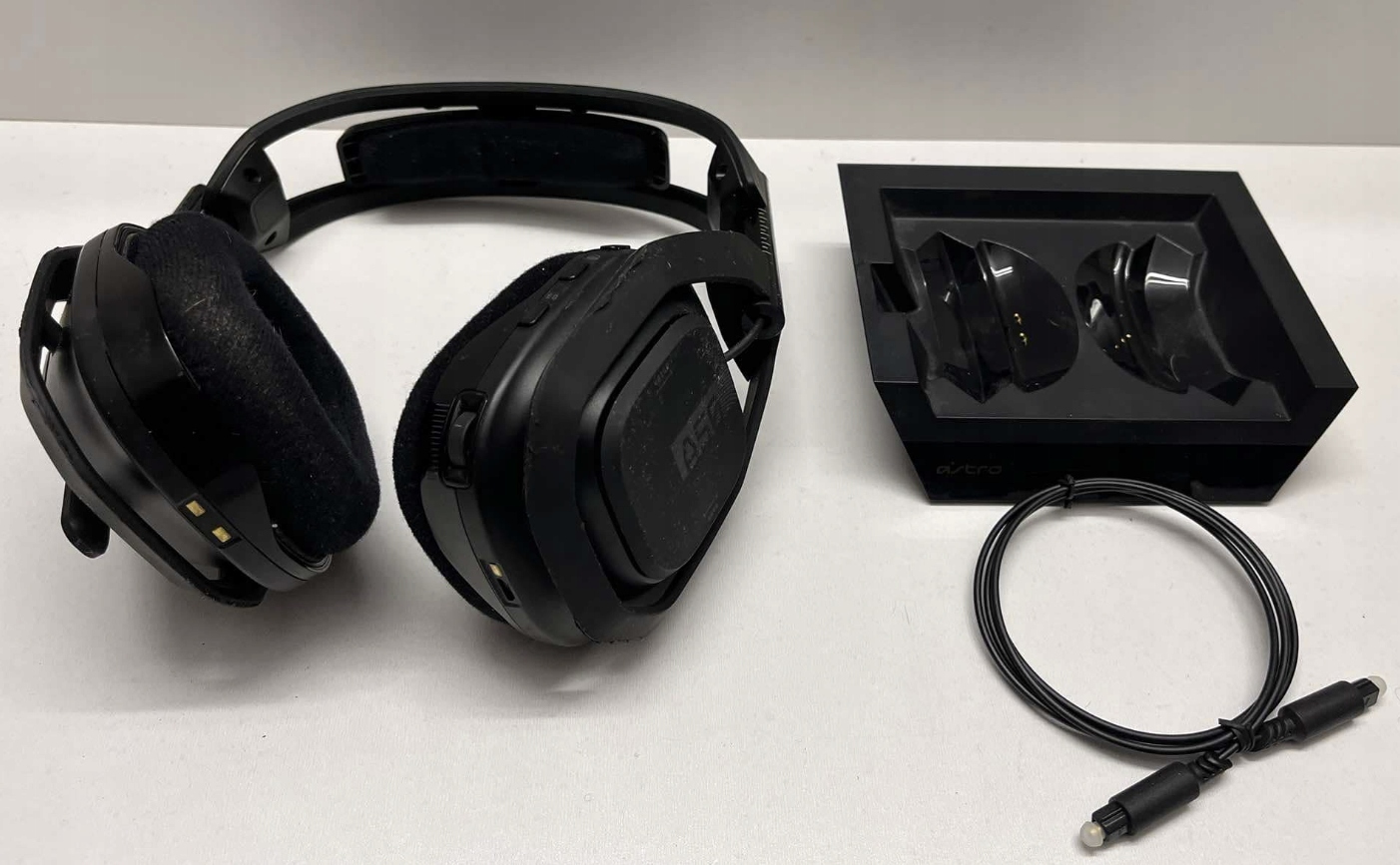 Słuchawki bezprzewodowe nauszne ASTRO A50 Wireless+ Base Station dla PS, PC