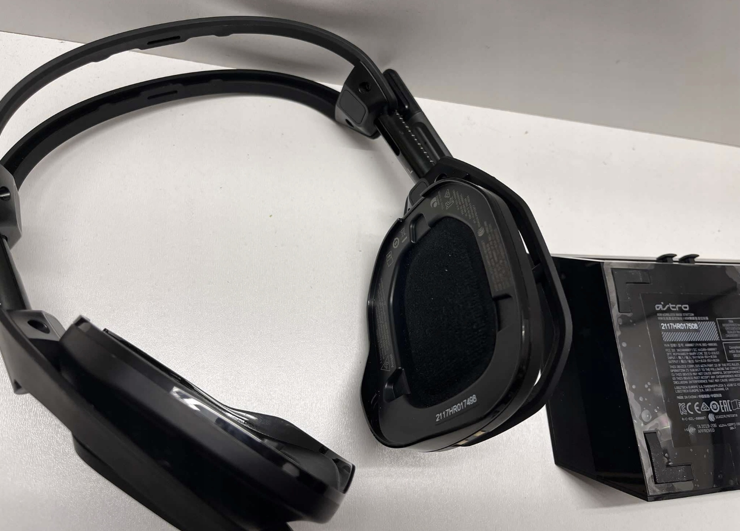 Słuchawki bezprzewodowe nauszne ASTRO A50 Wireless+ Base Station dla PS, PC