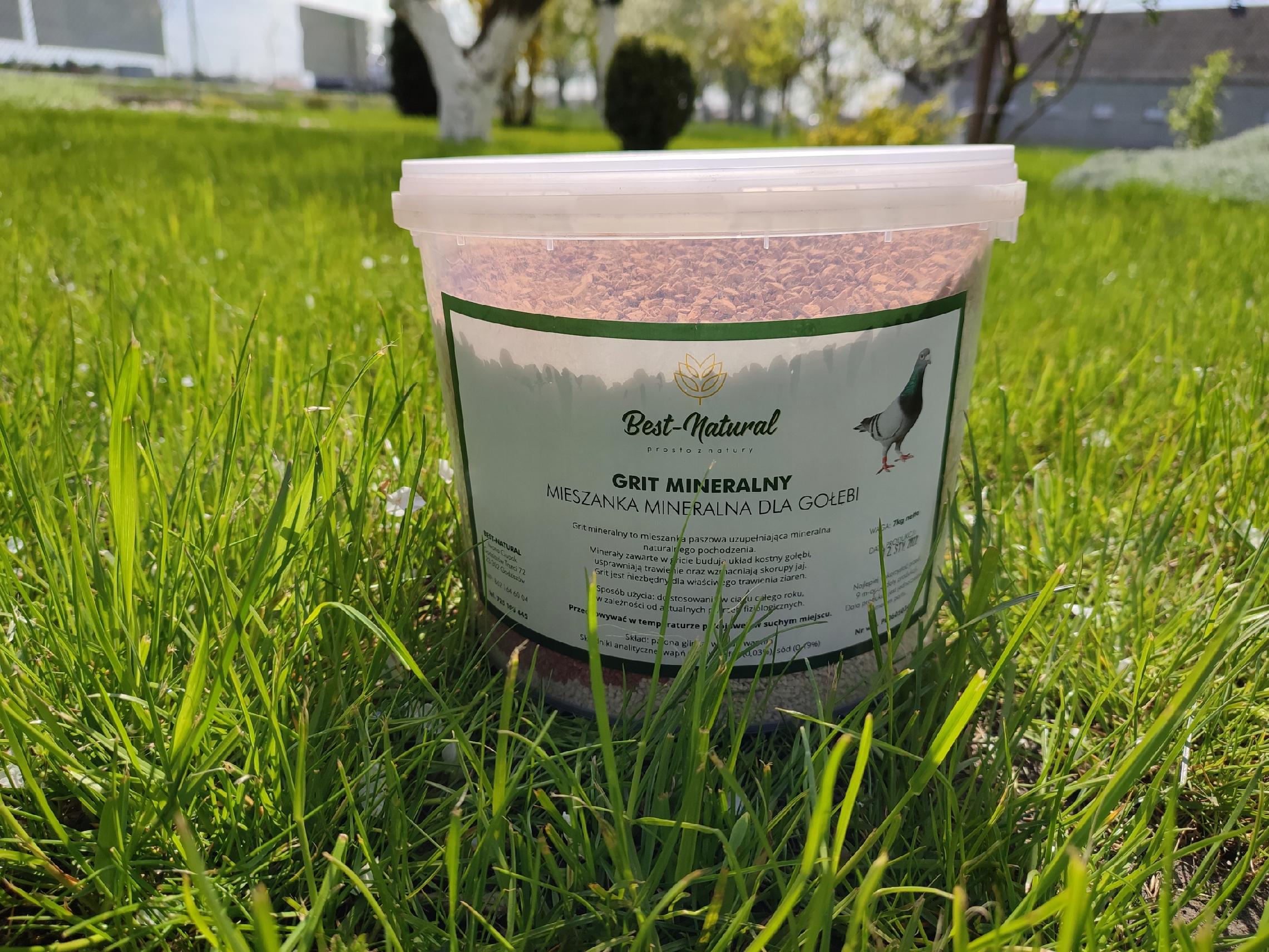 Grit gryt dla gołębi mineralny mieszany wiadro 7kg