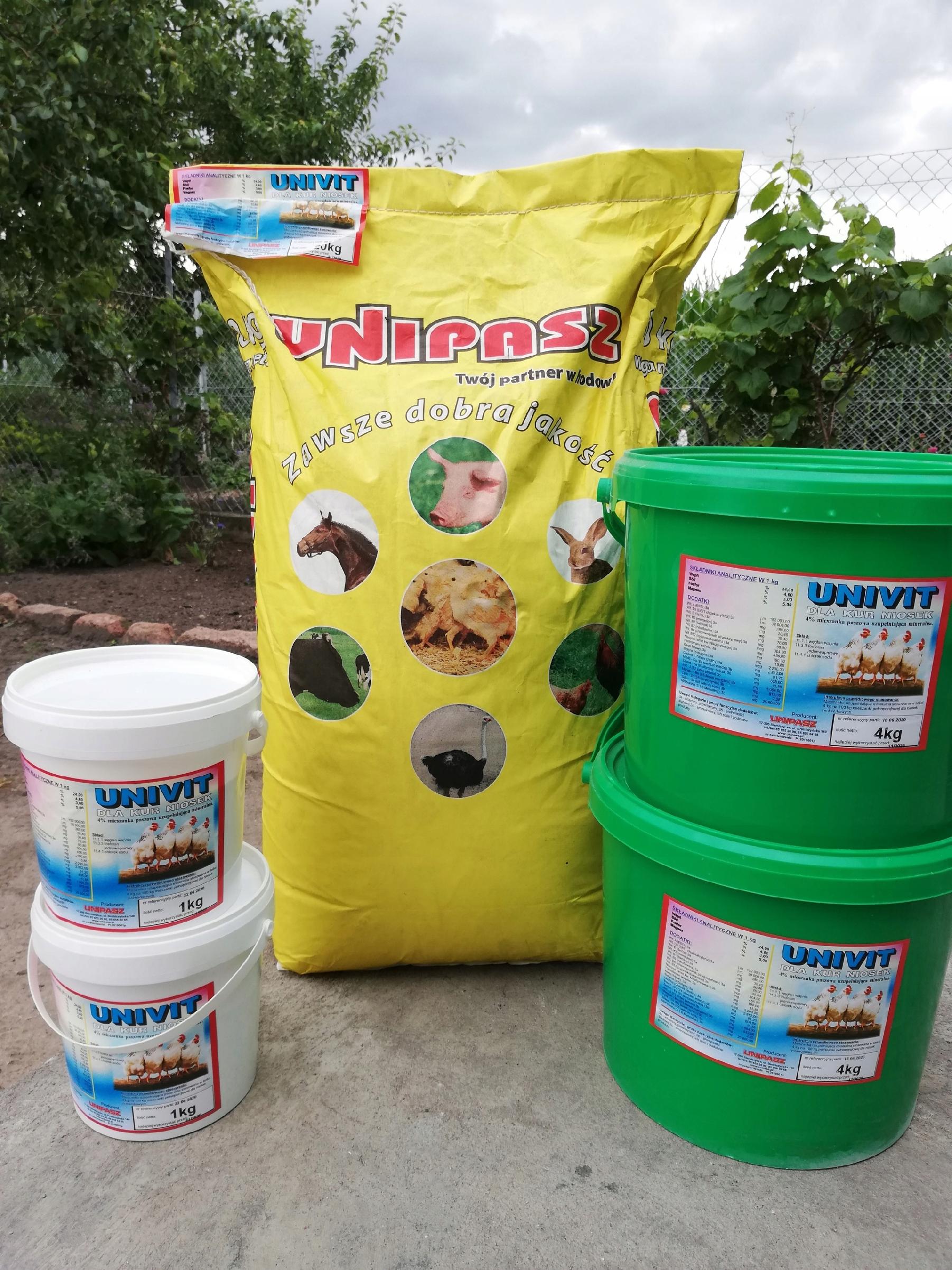 UNIVIT witaminy dla kur niosek, NIOSKA UNIPASZ 4kg