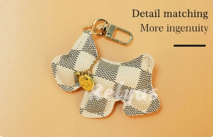 AUDI ETUI na kluczyk BRELOK do pilota + OZDOBA A3 A4 A5 A6 A7 A8 A4L A6L S8