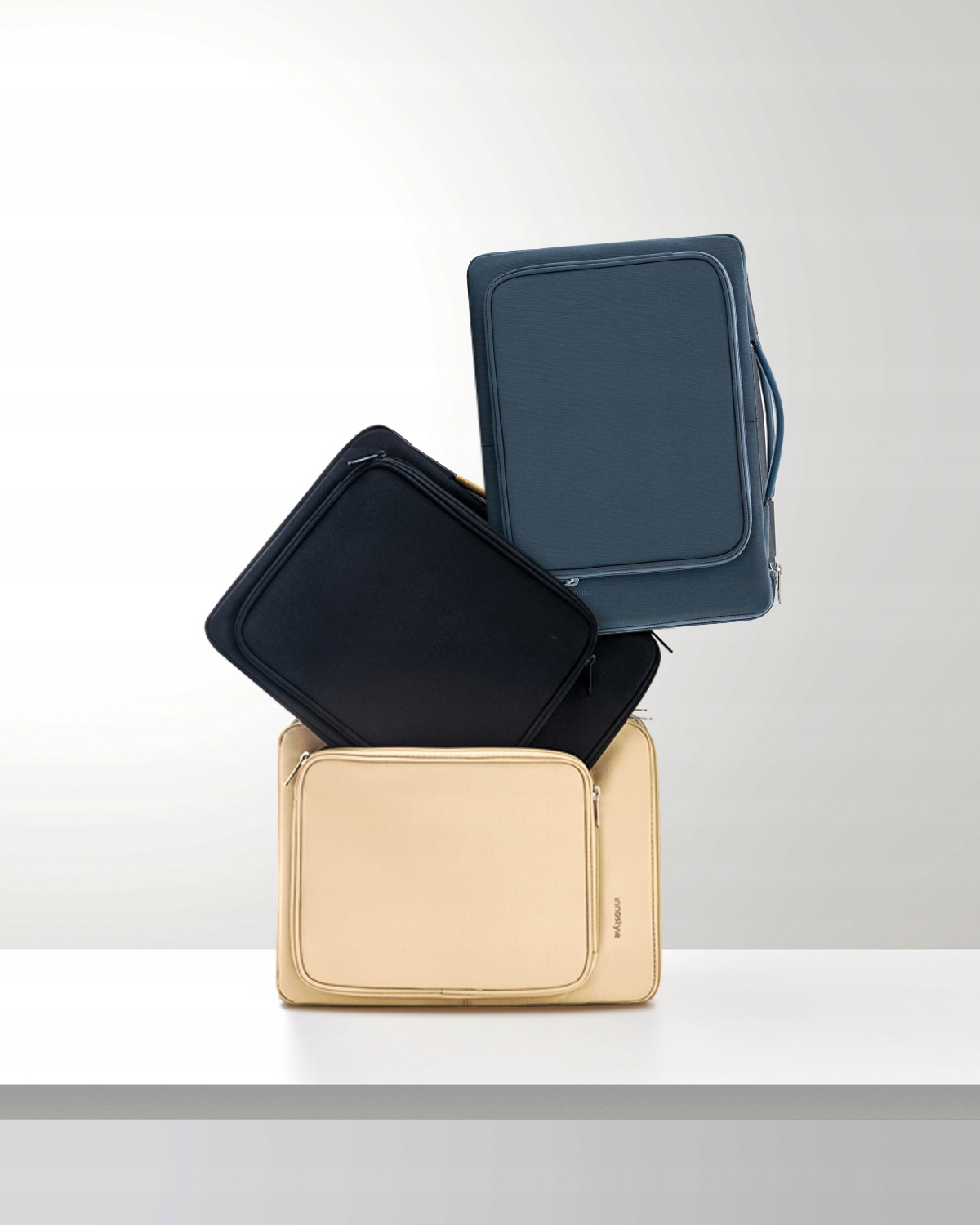 Wodoodporna torba na laptopa 14" InnoStyle Eco-Friendly, niebieska