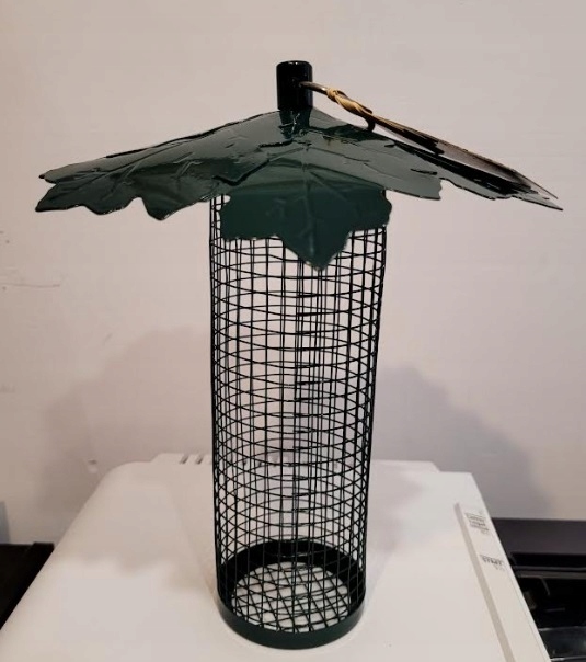 Karmnik dla ptaków Esschert Design nakrętka z dachem w kształcie liścia