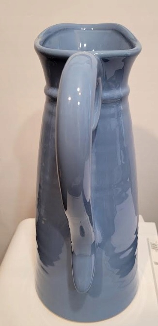 DZBANEK CERAMICZNY 19X14 CM H.31,3 CM JASNONIEBIESKI