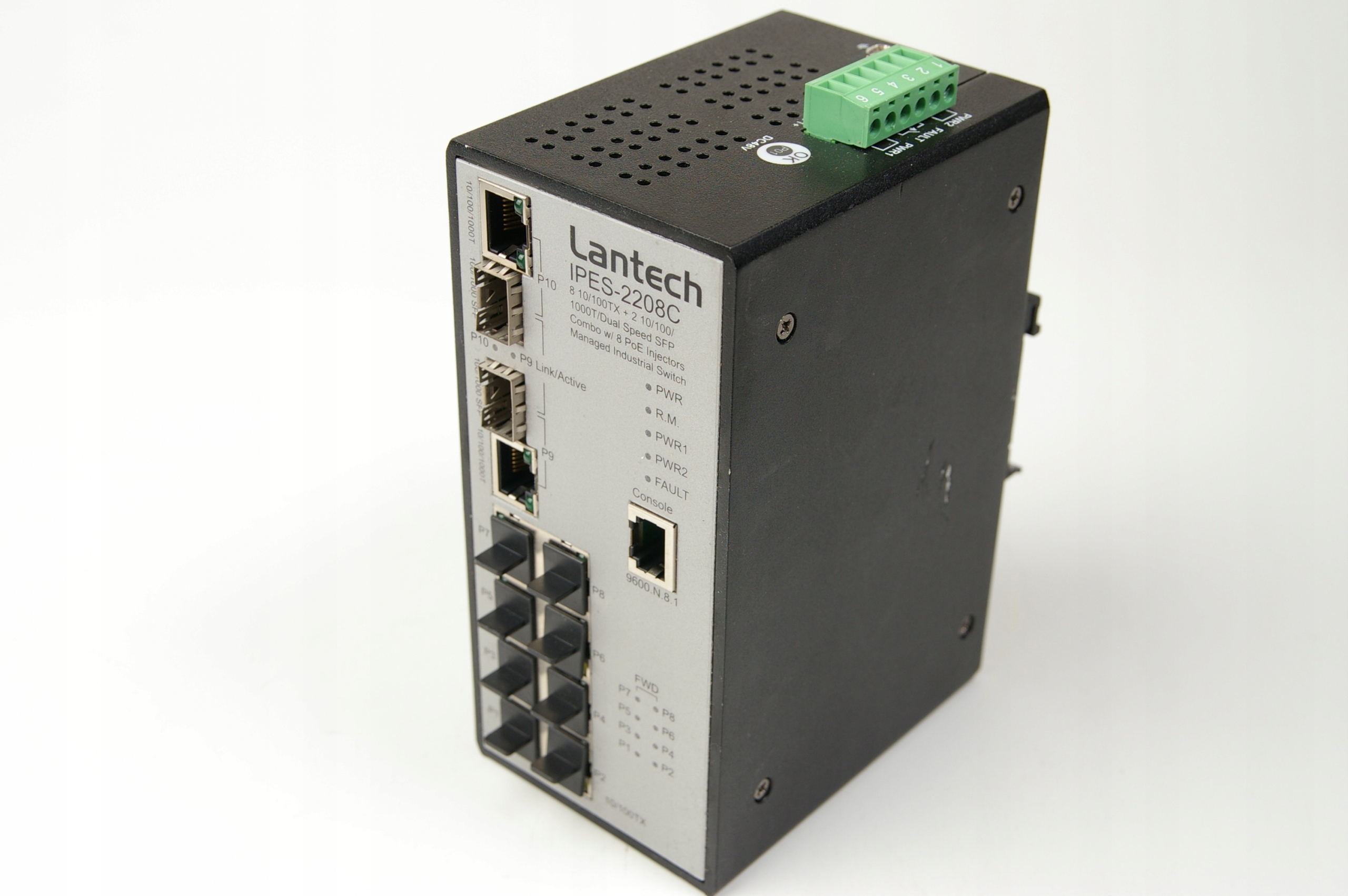 Switch Lantech IPGS-0204G · ID 115261168 · Photo 1