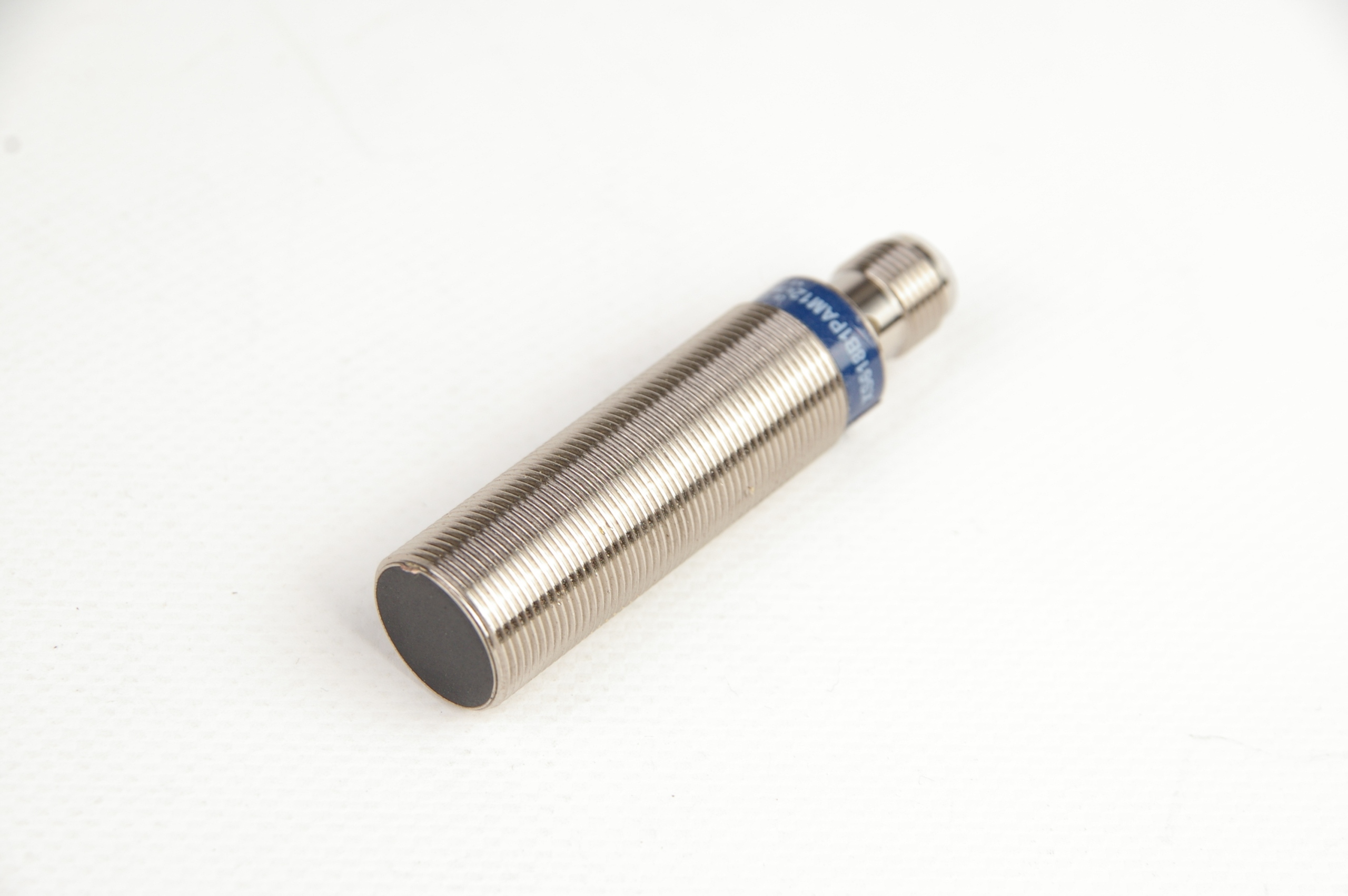 Telemecanique XS618B1PAM12 Inductive Sensor · ID 234271704 · Bild 1