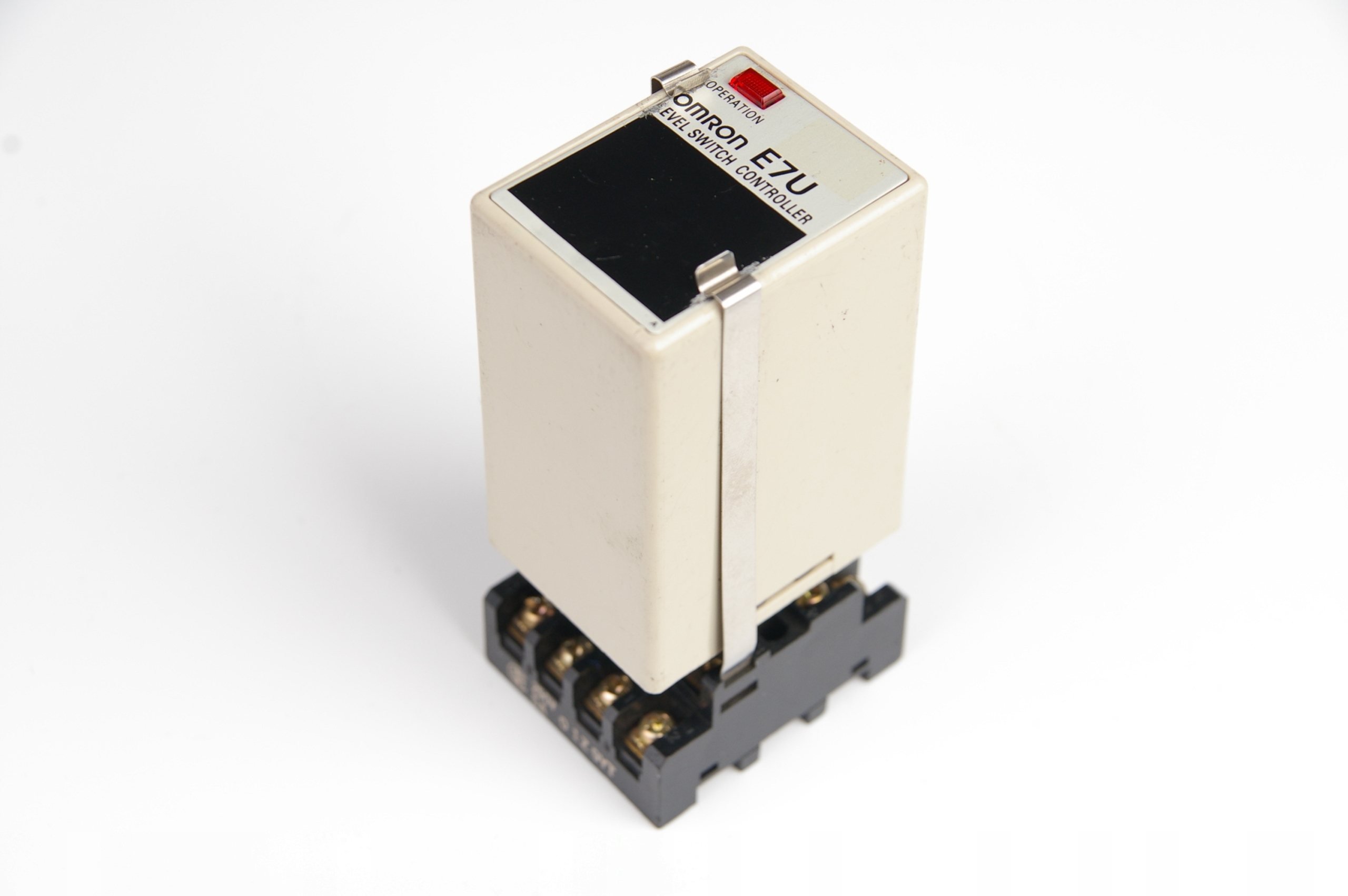 Omron E7U Level Switch Controller · ID 115244236 · Bild 1