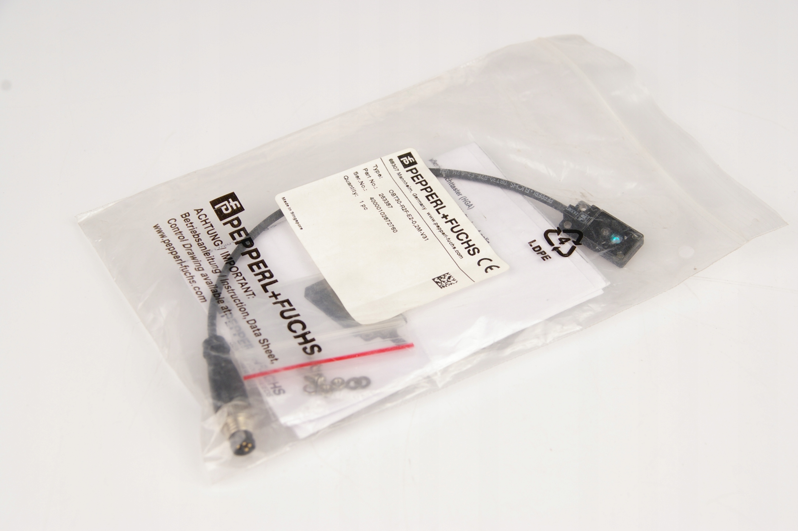 Pepperl + Fuchs OBT30-R2F-E2-0.2M-V31 263387 Sensor · ID 115253647 · Bild 1