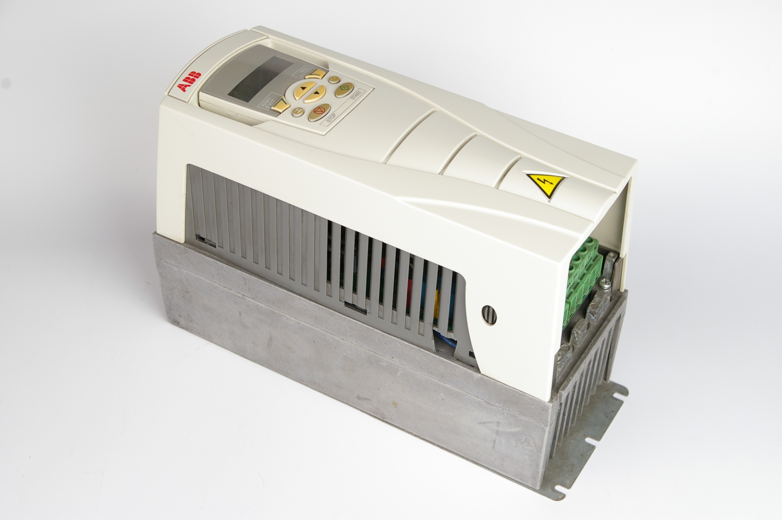 ABB ACS550-01-06A9-4 Inverter · ID 115248587 · Photo 1