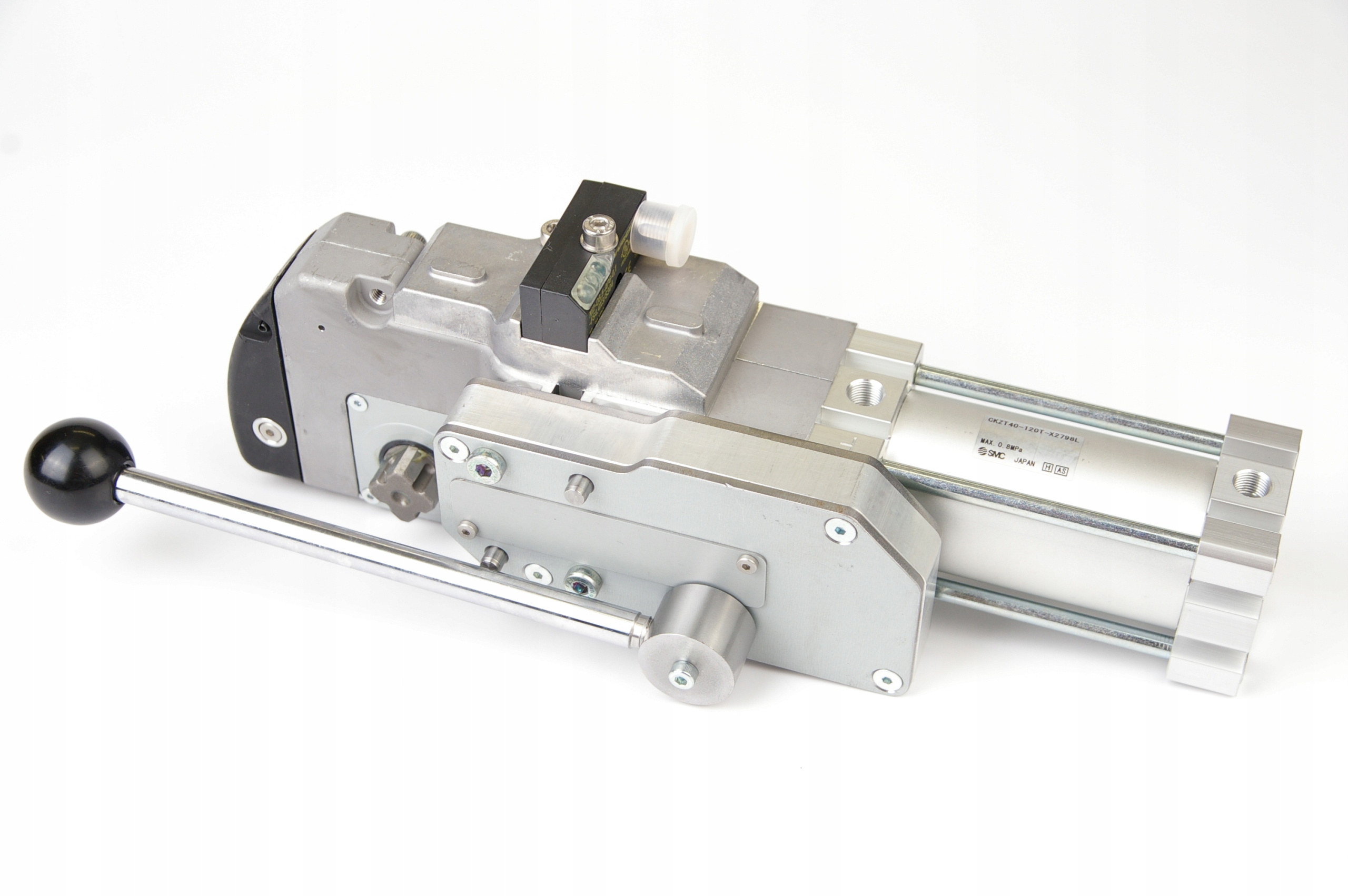 SMC CKZT40-120T-X2798L Clamp Cylinder · ID 115254199 · Photo 1