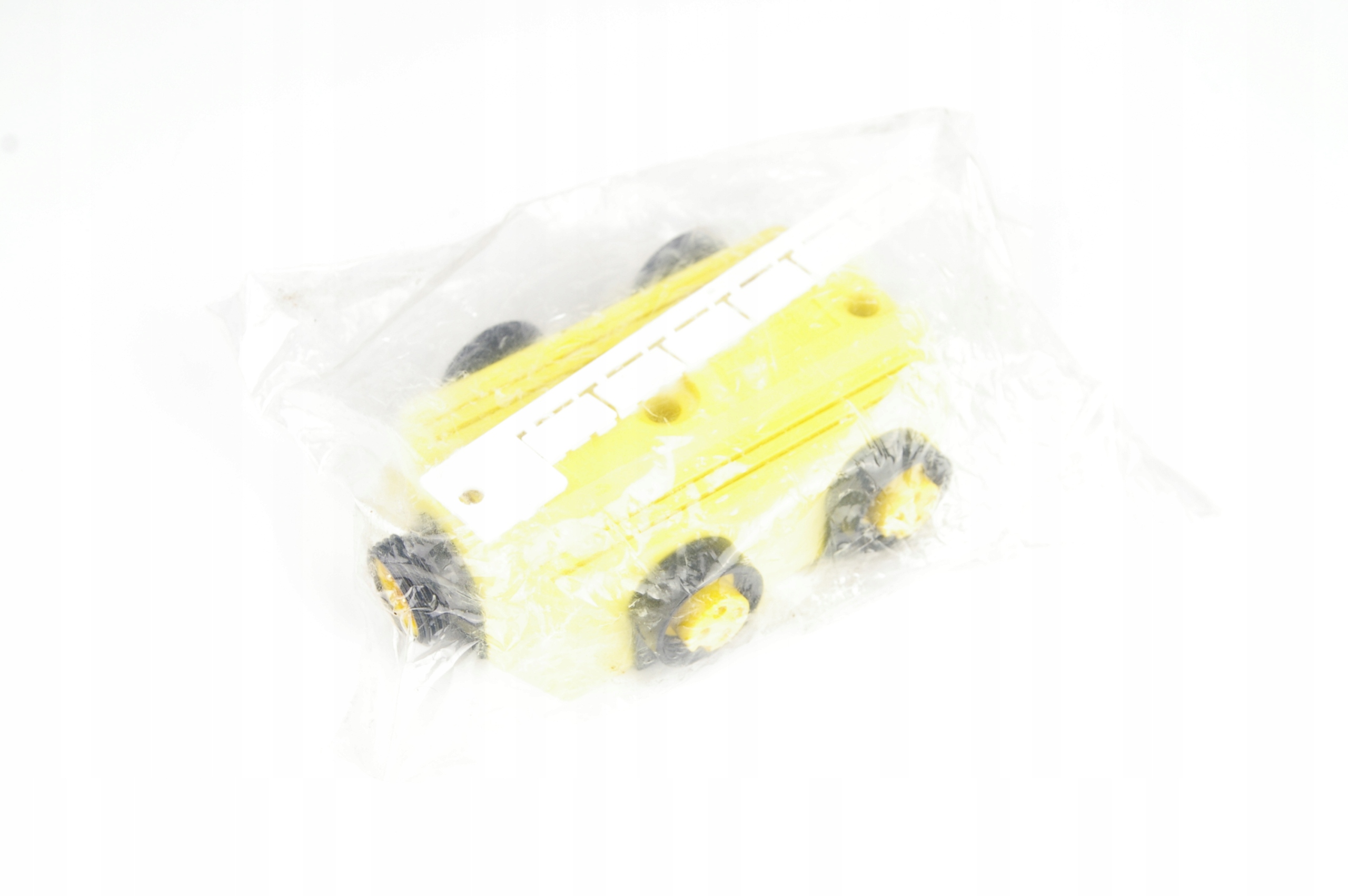 Bradharrison DNAUX4000 15072301 Multi-Port Interconnect · ID 115251805 · Photo 1