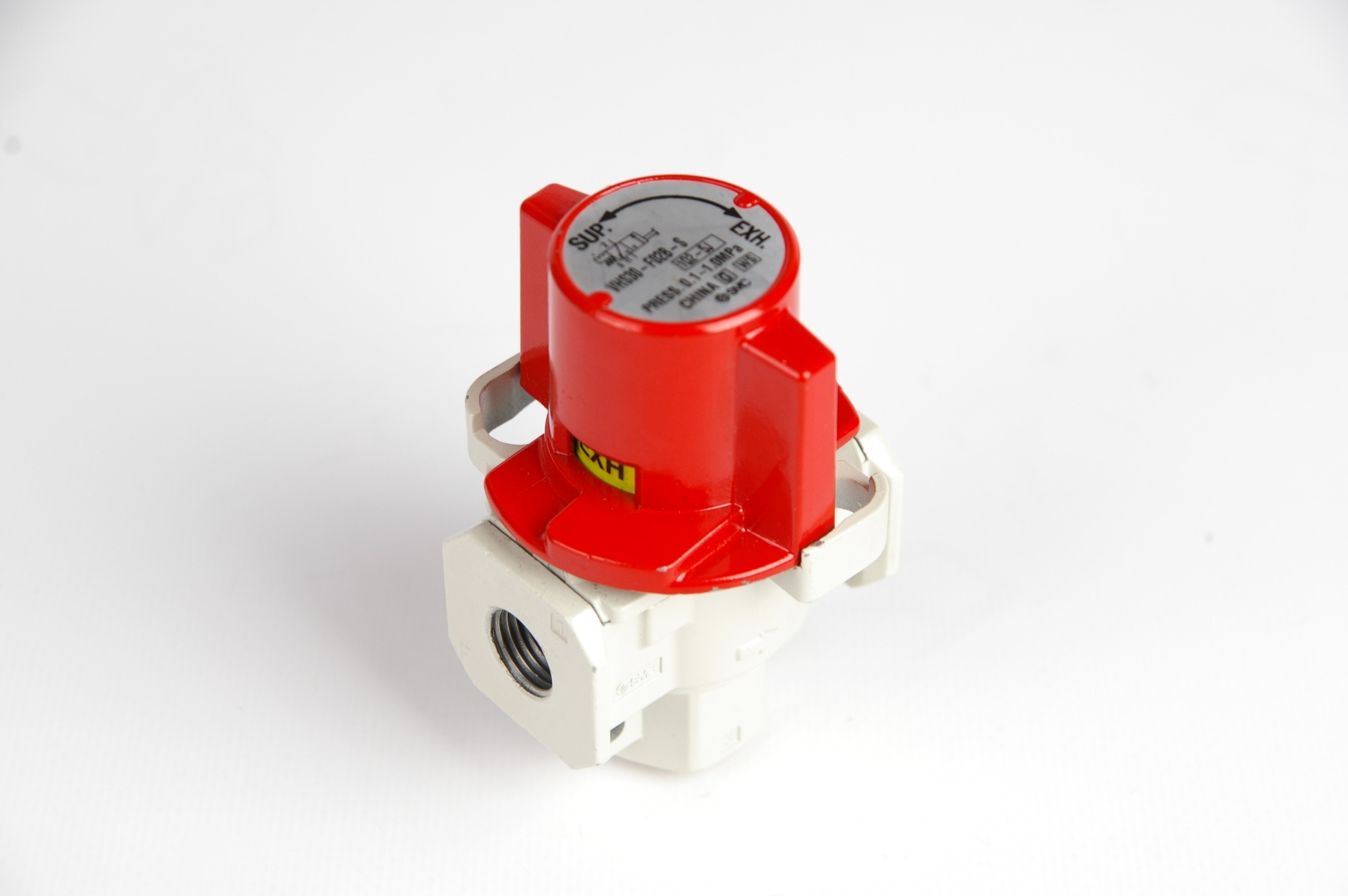 SMC VHS30-F02B-S Valve · ID 279070819 · Photo 1