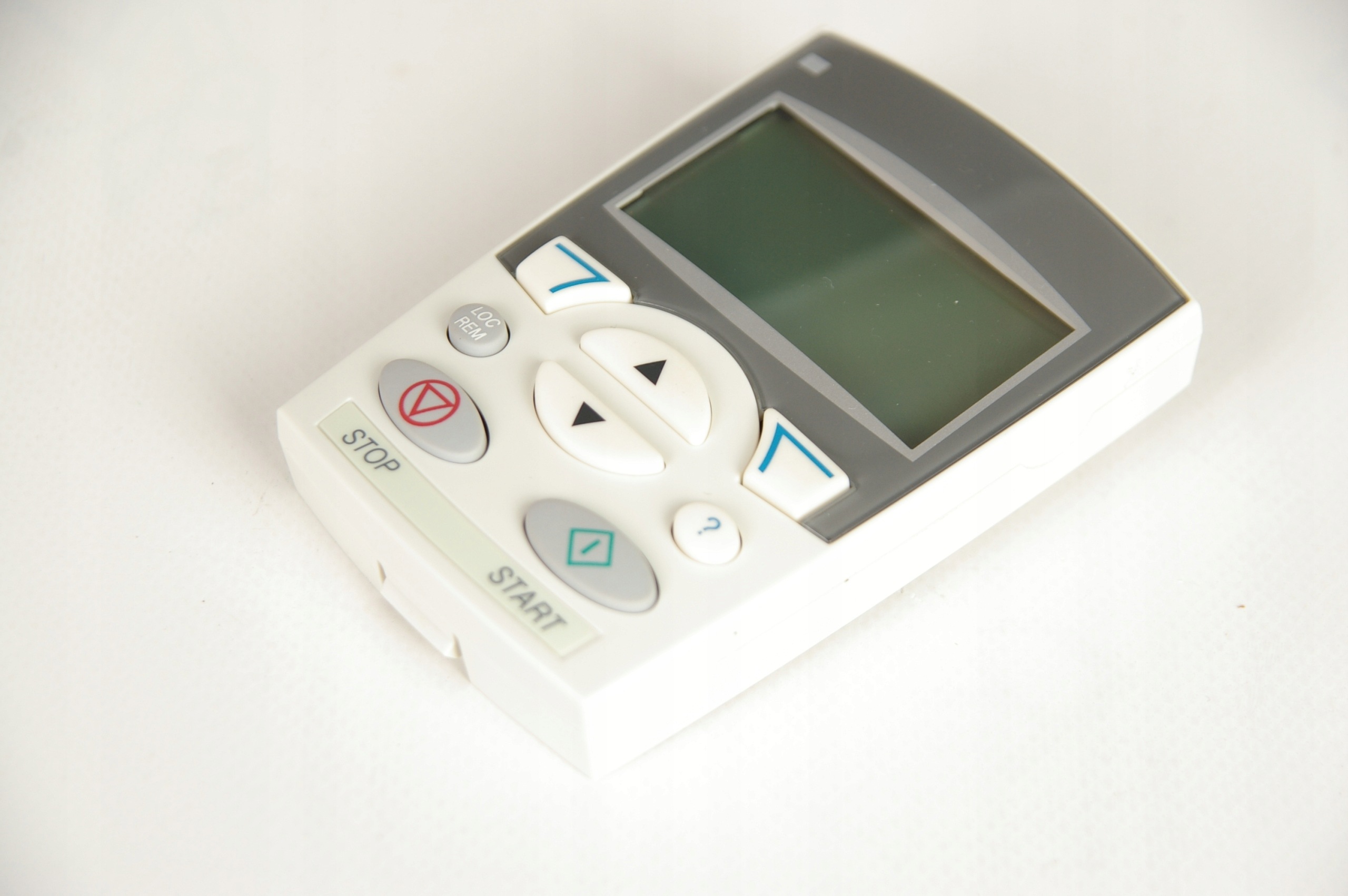 ABB Oy ACS-CP-A Keypad · ID 334576738 · Zdjęcie 1