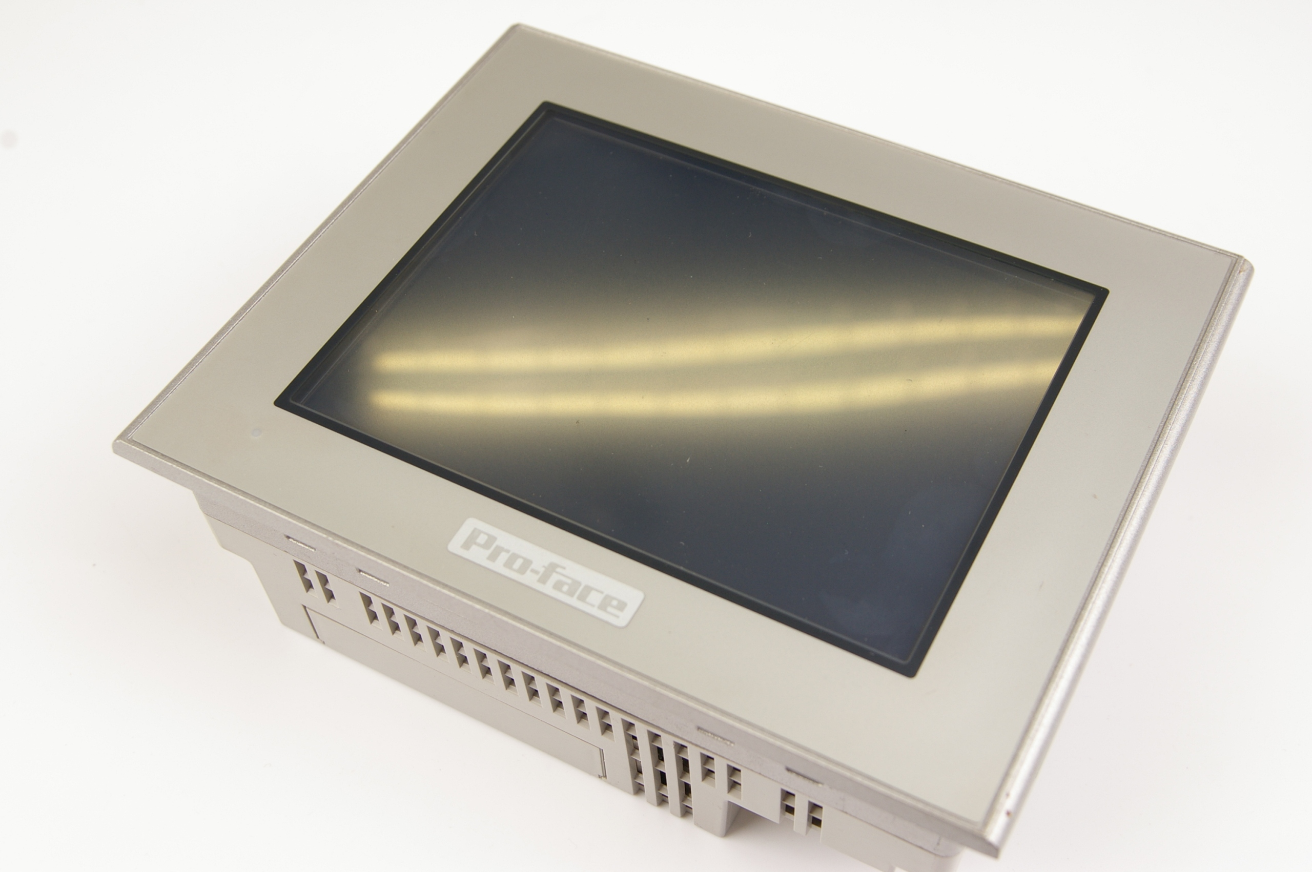 Panel Pro-face 3280007-02 AGP3300-S1-D24 · ID 115257365 · Bild 1