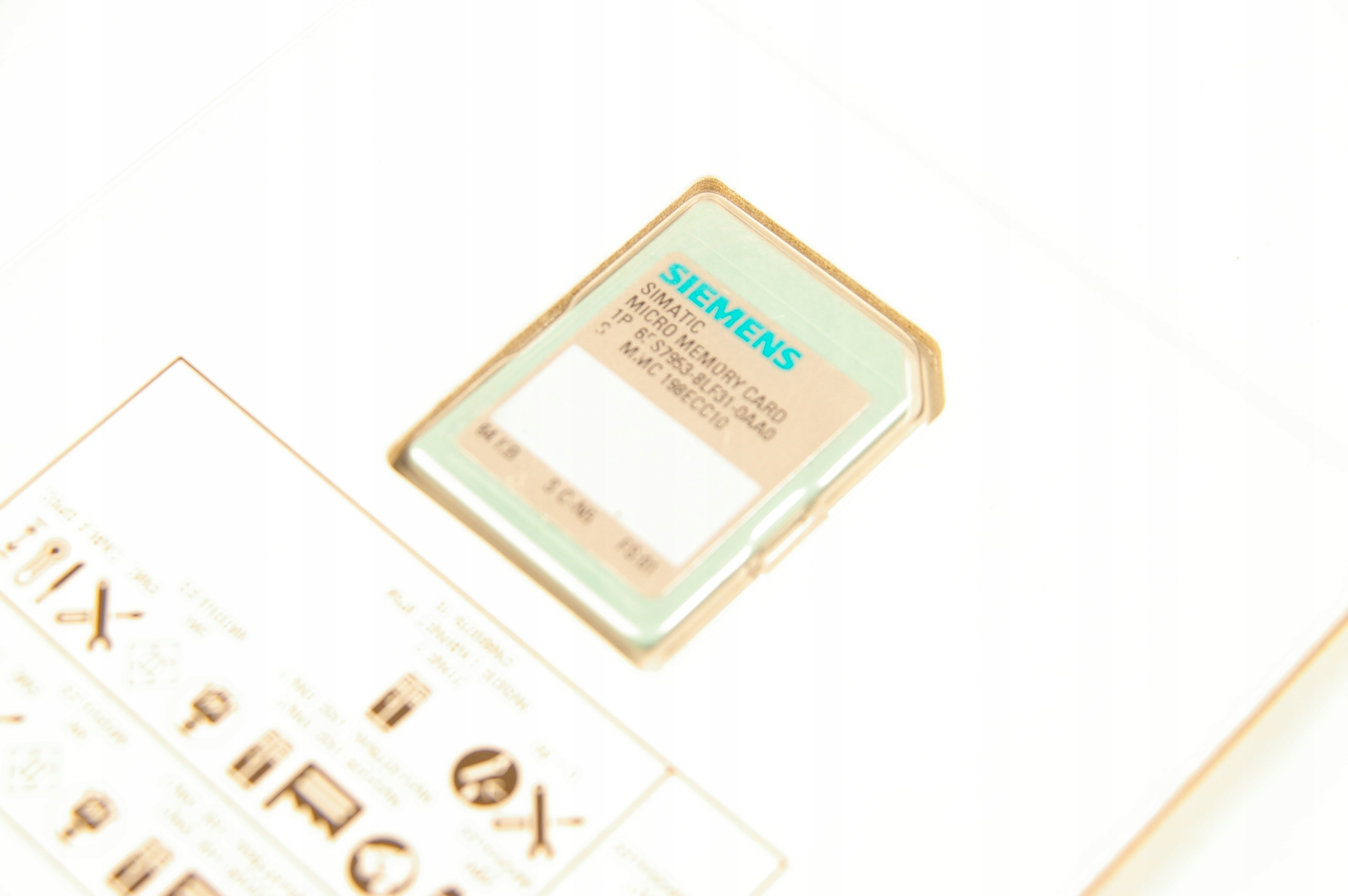 Karta pamięci Siemens 6ES7 953-8LF31-0AA0 · ID 115262562 · Photo 1