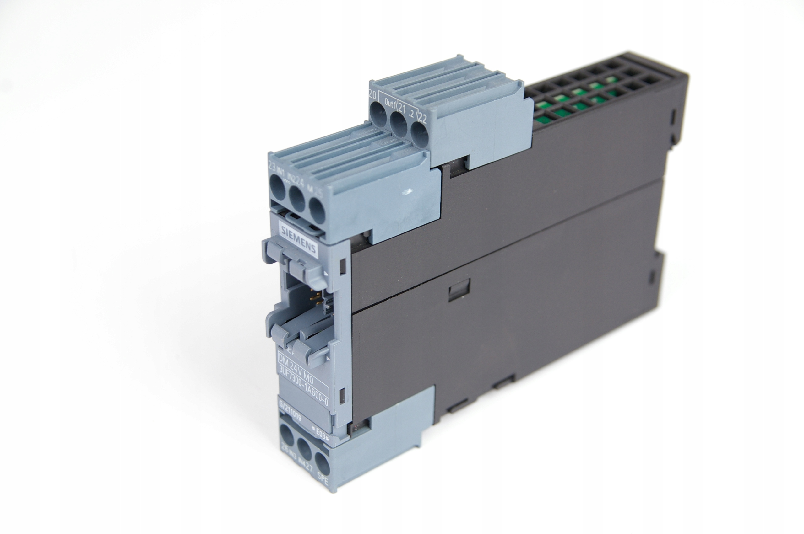 Siemens 3UF7300-1AB00-0 SIMOCODE PRO Digital module · ID 115245103 · Photo 1