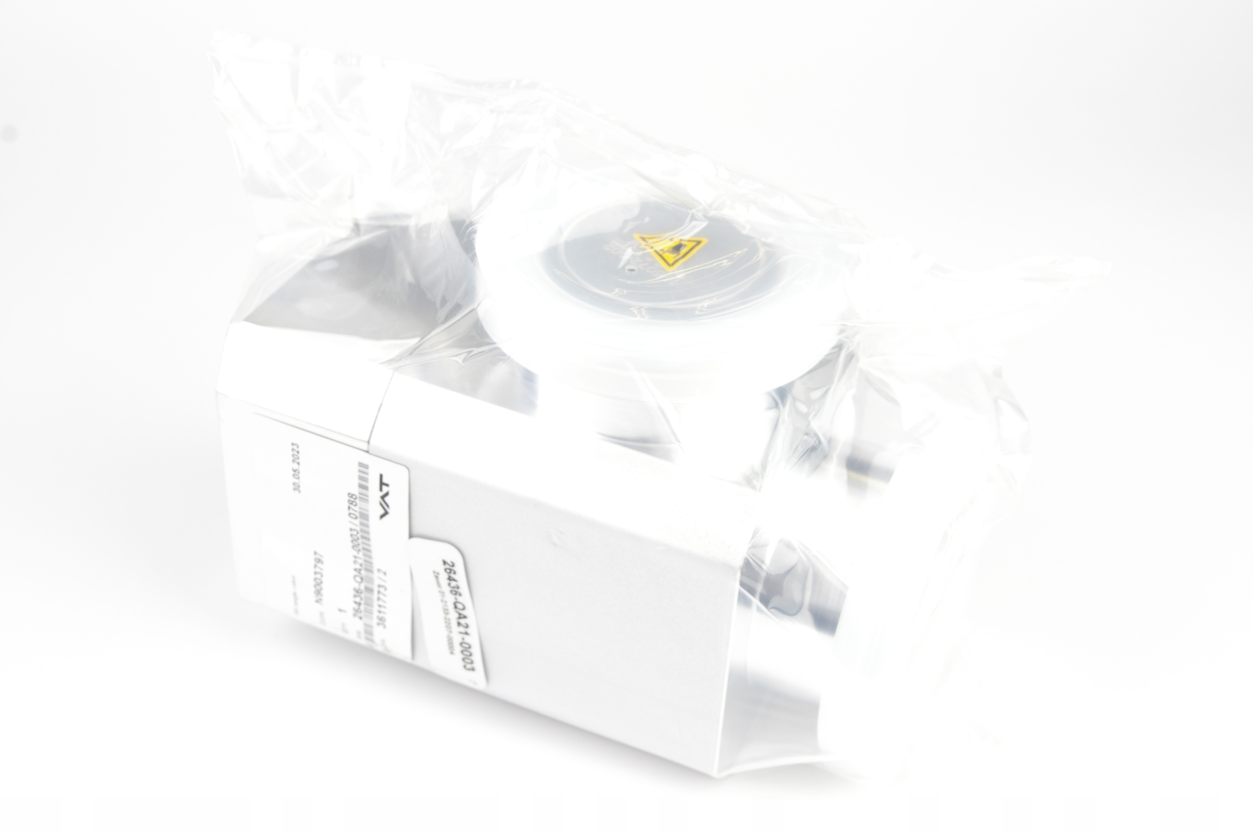 VAT 26436-QA21-0003/0788 N9003797 Angel Vaccum Valve · ID 115255605 · Photo 1