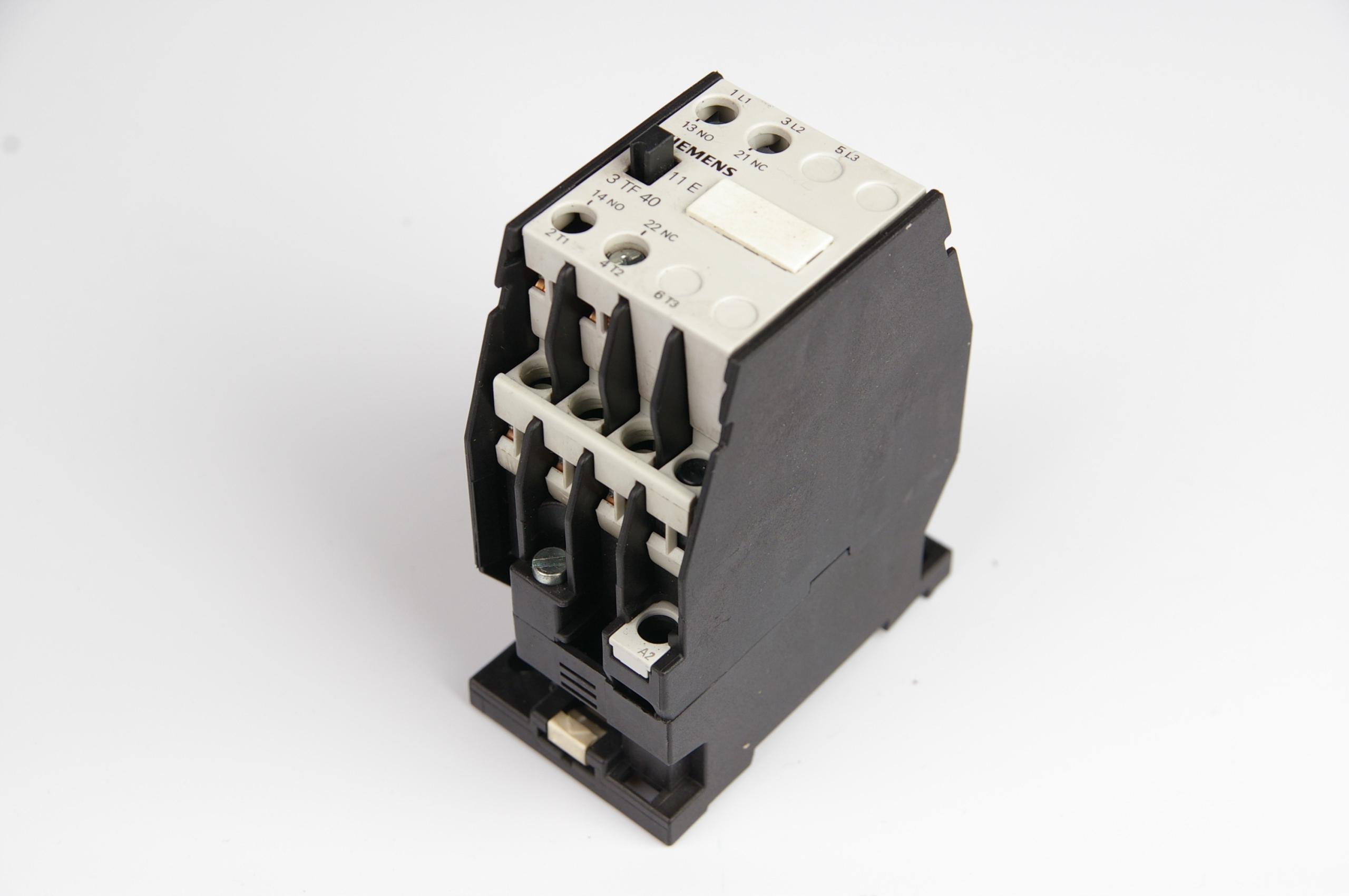 Siemens 3TF4011-0A Contactor · ID 115244446 · Bild 1