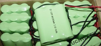 Akumulator 1200 mAh NiMH 3,6V Z KABELKAMI PAKIET