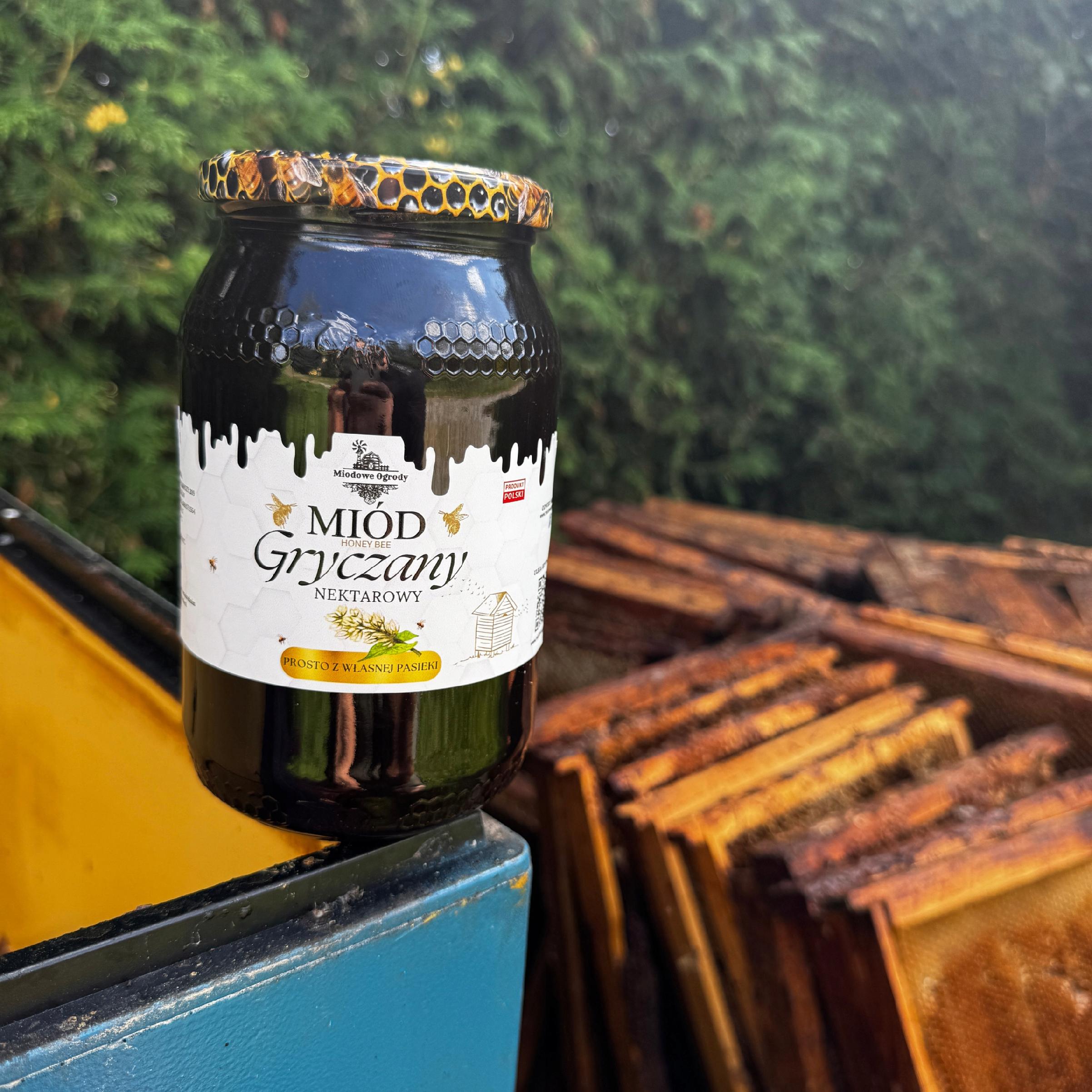 E781e647d0b62629562292ec327836f3