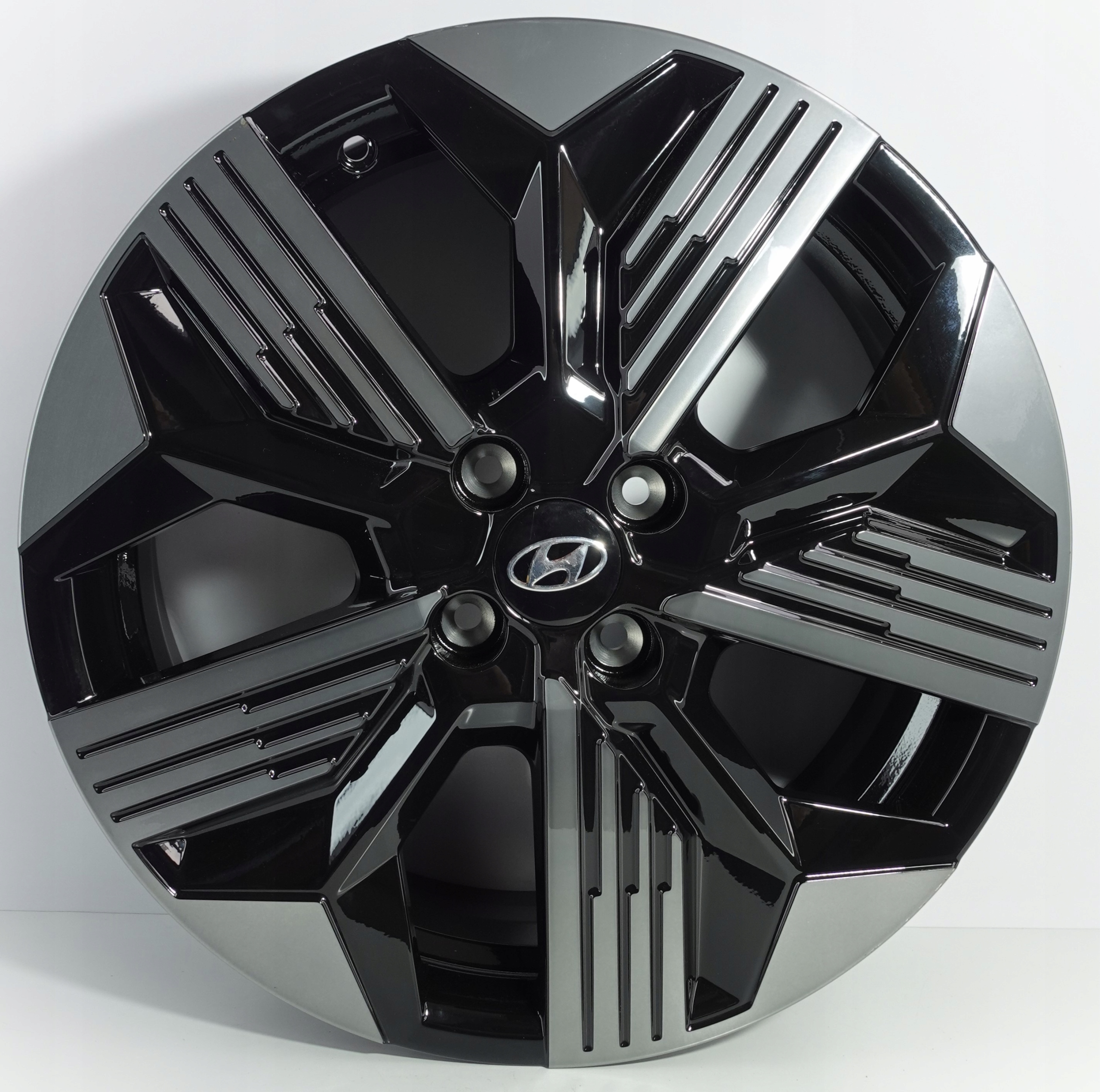 FELGI ALUMINIOWE HYUNDAI RENAULT 17" 4x100 CLIO 403005657R ORYGINALNE