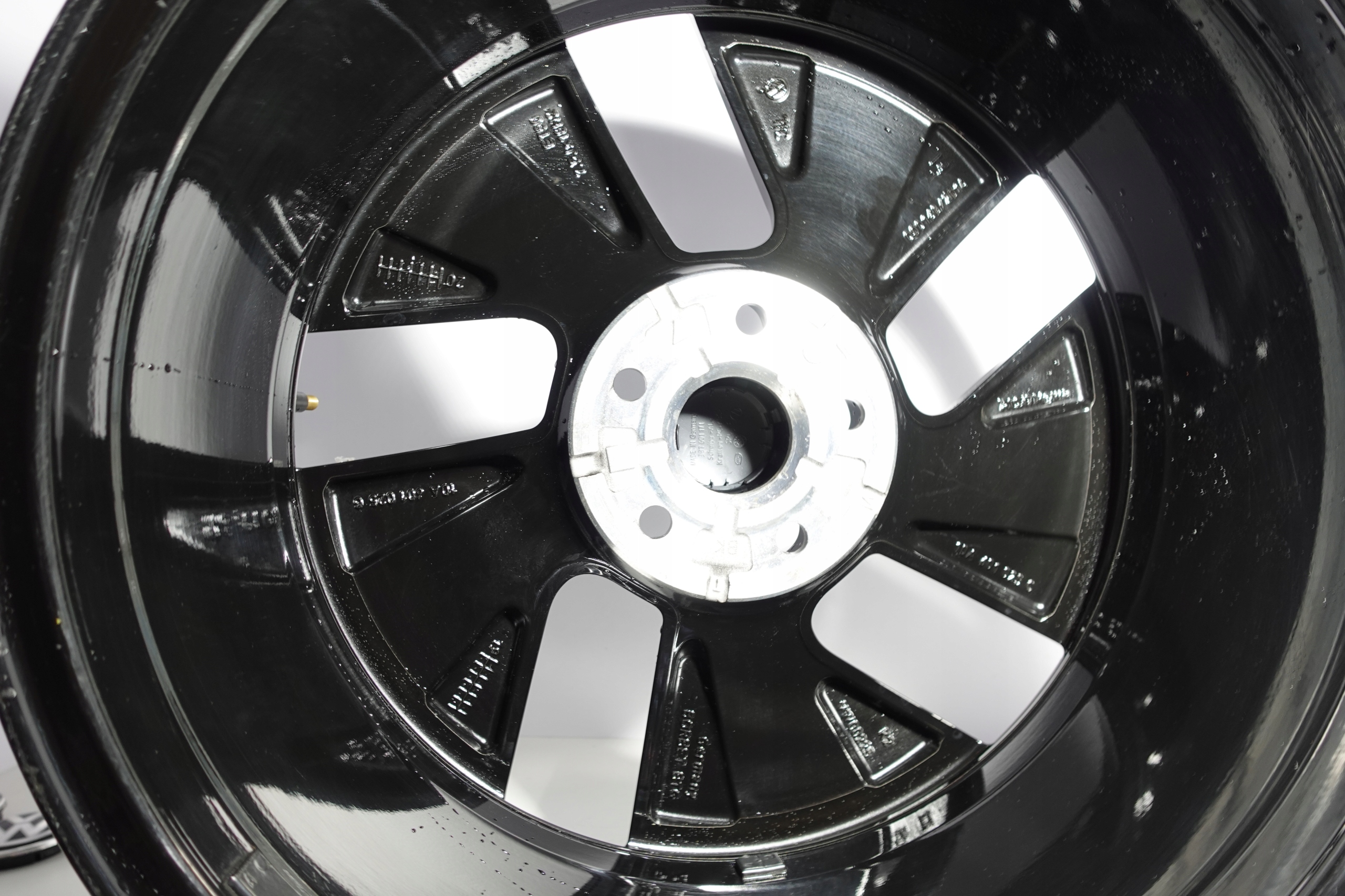 ALU FELGI Volkswagen OE 10A601025G 18" 5x112 ET 50 7,5J