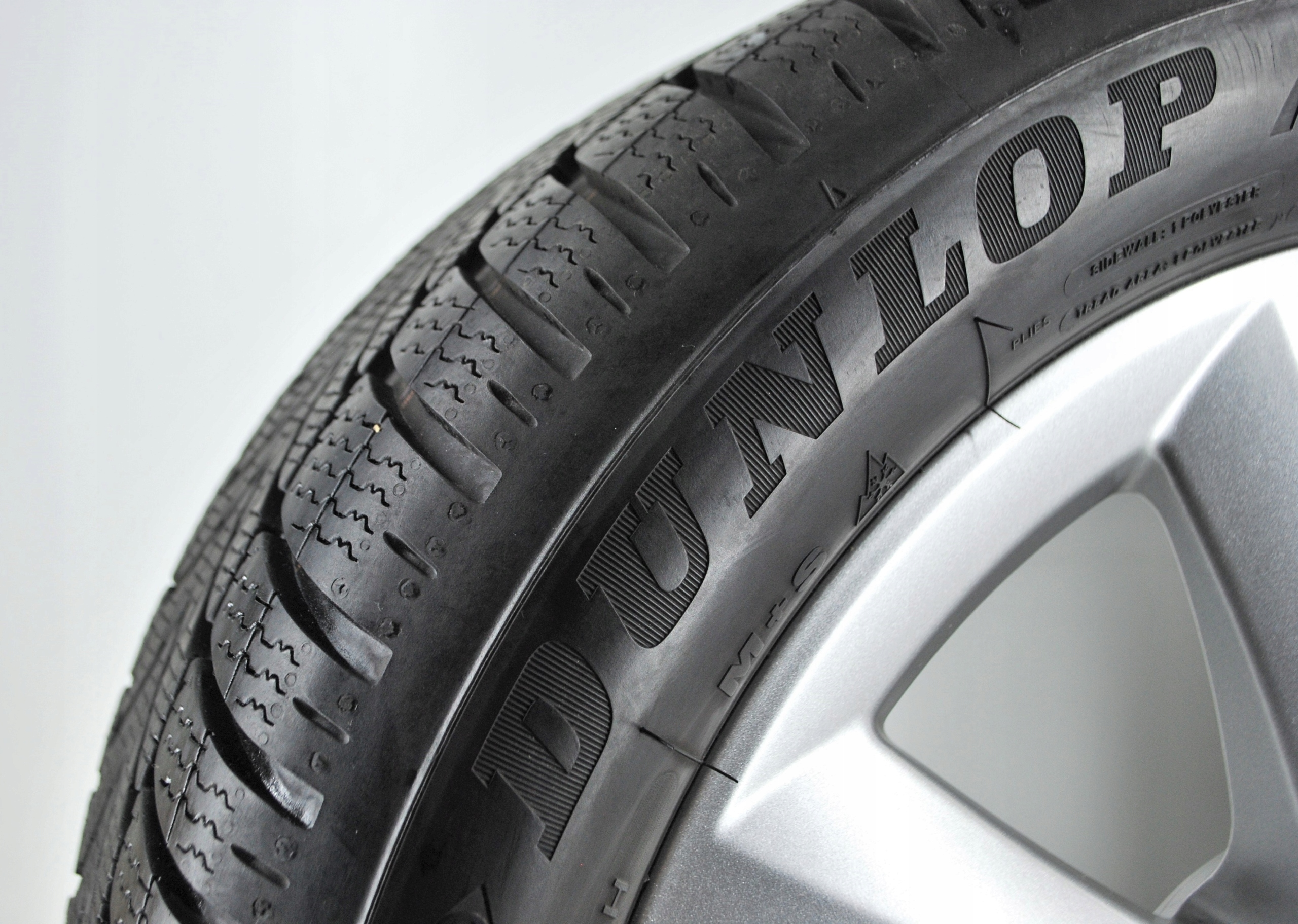 17'' 5x112 MERCEDES Koła zimowe 225/50R17 DUNLOP