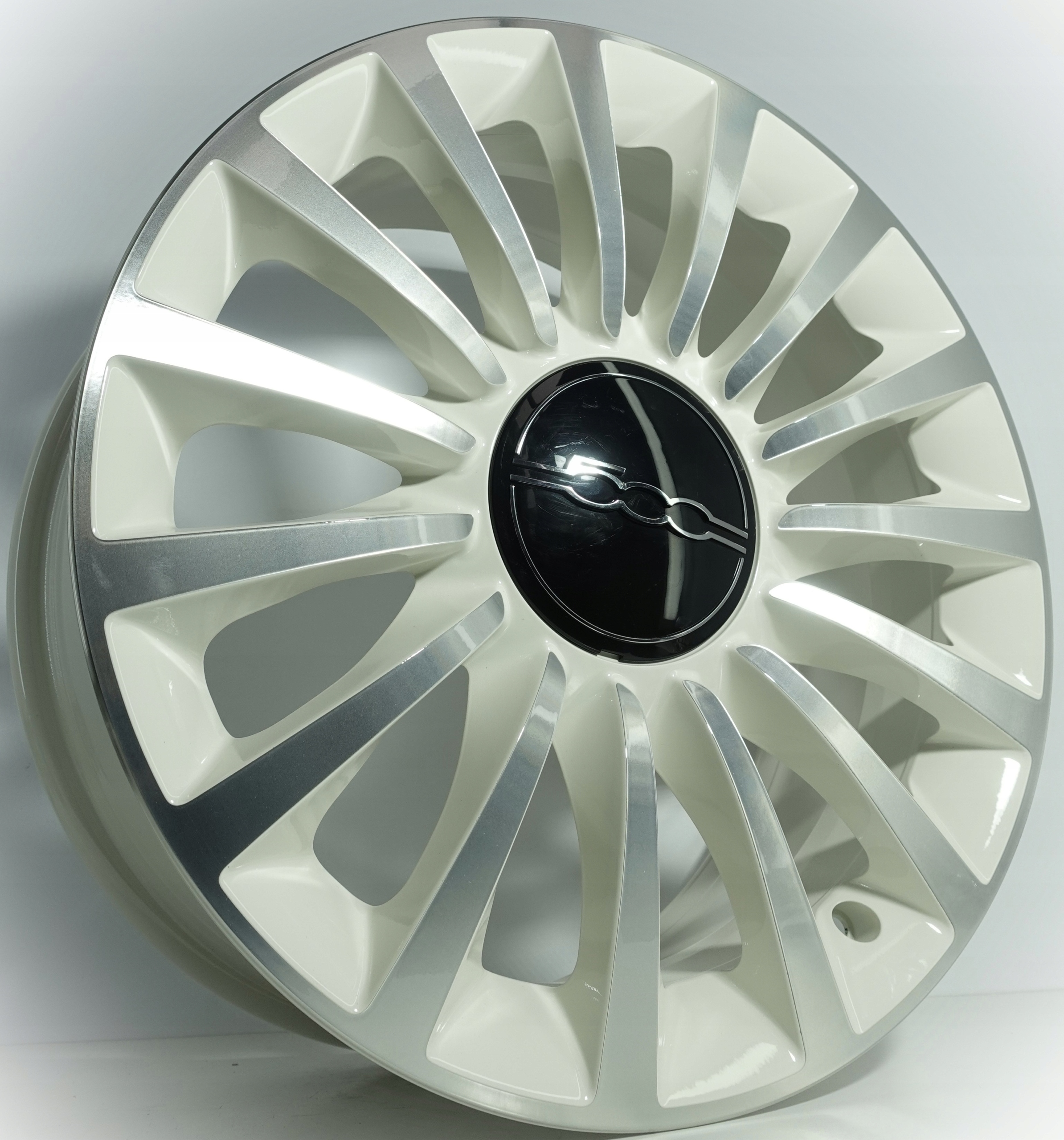 FELGI ALUMINIOWE FIAT 500 BIAŁE 17" 5x98 ET 41 735573714 NOWE ORYGINALNE