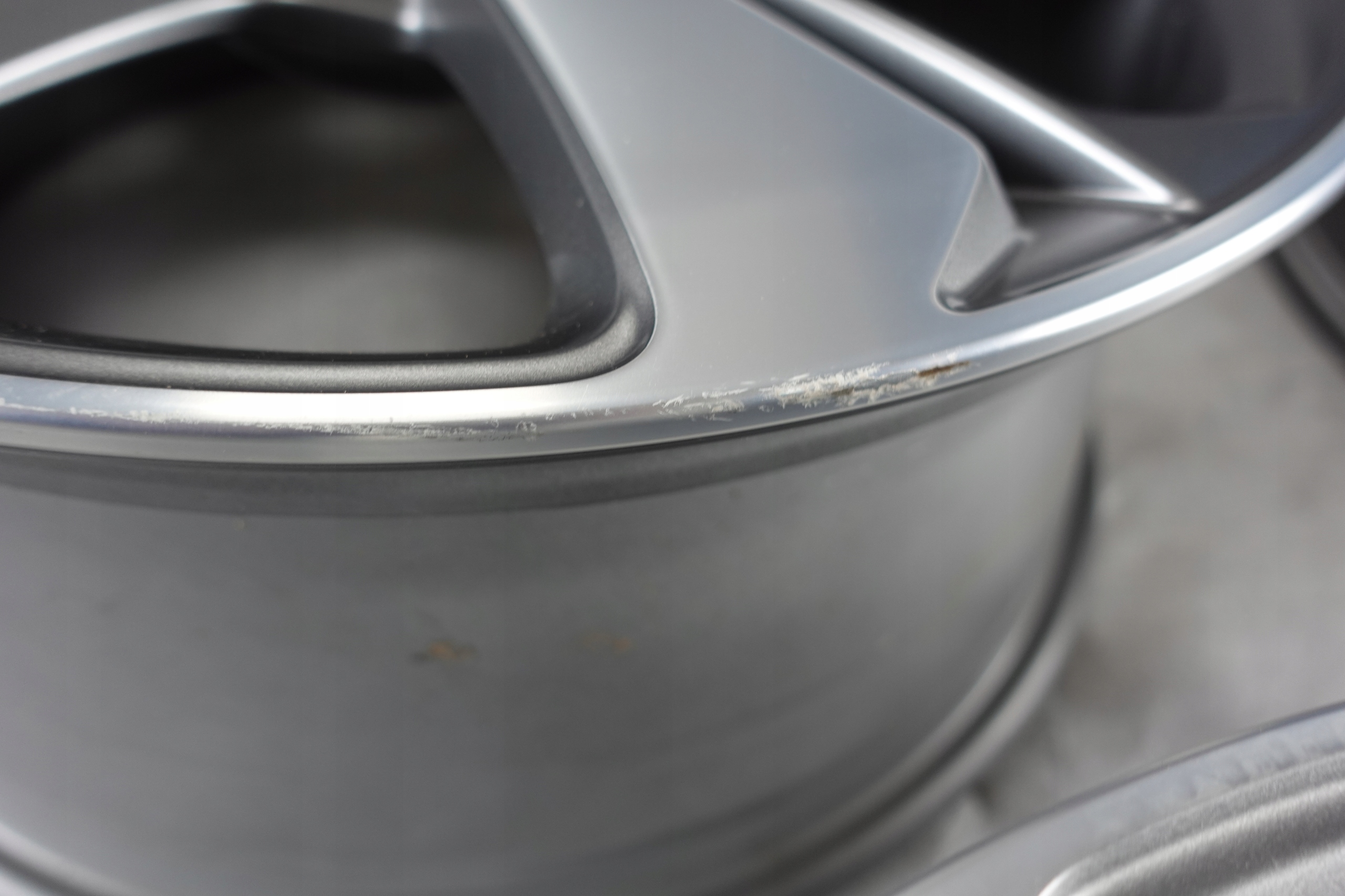 Citroen BERLINGO IV C4 PICASSO felgi 17'' 5x108 PEUGEOT 9677989777