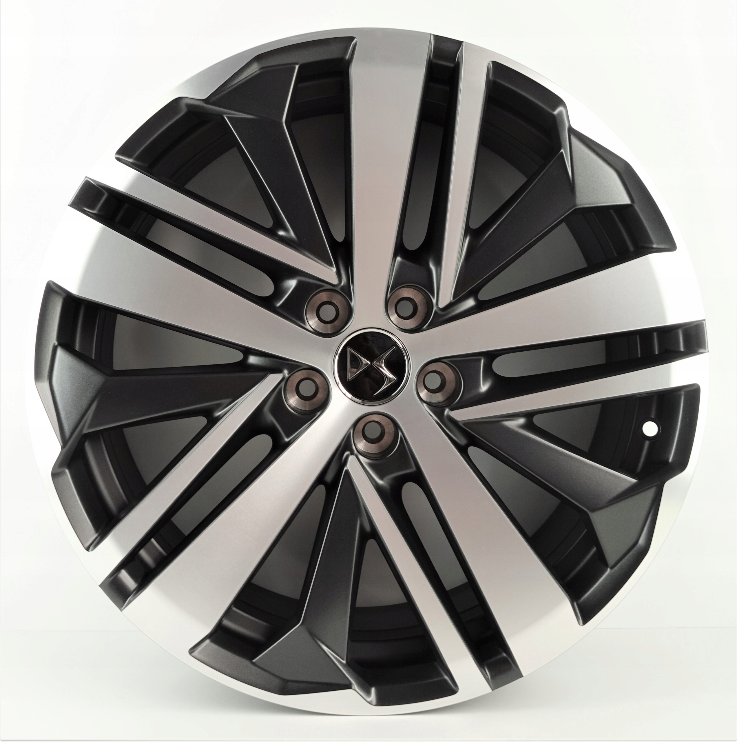 CITROEN DS7 FELGI ALUMINIOWE 19'' 5X108 7,5J ET42