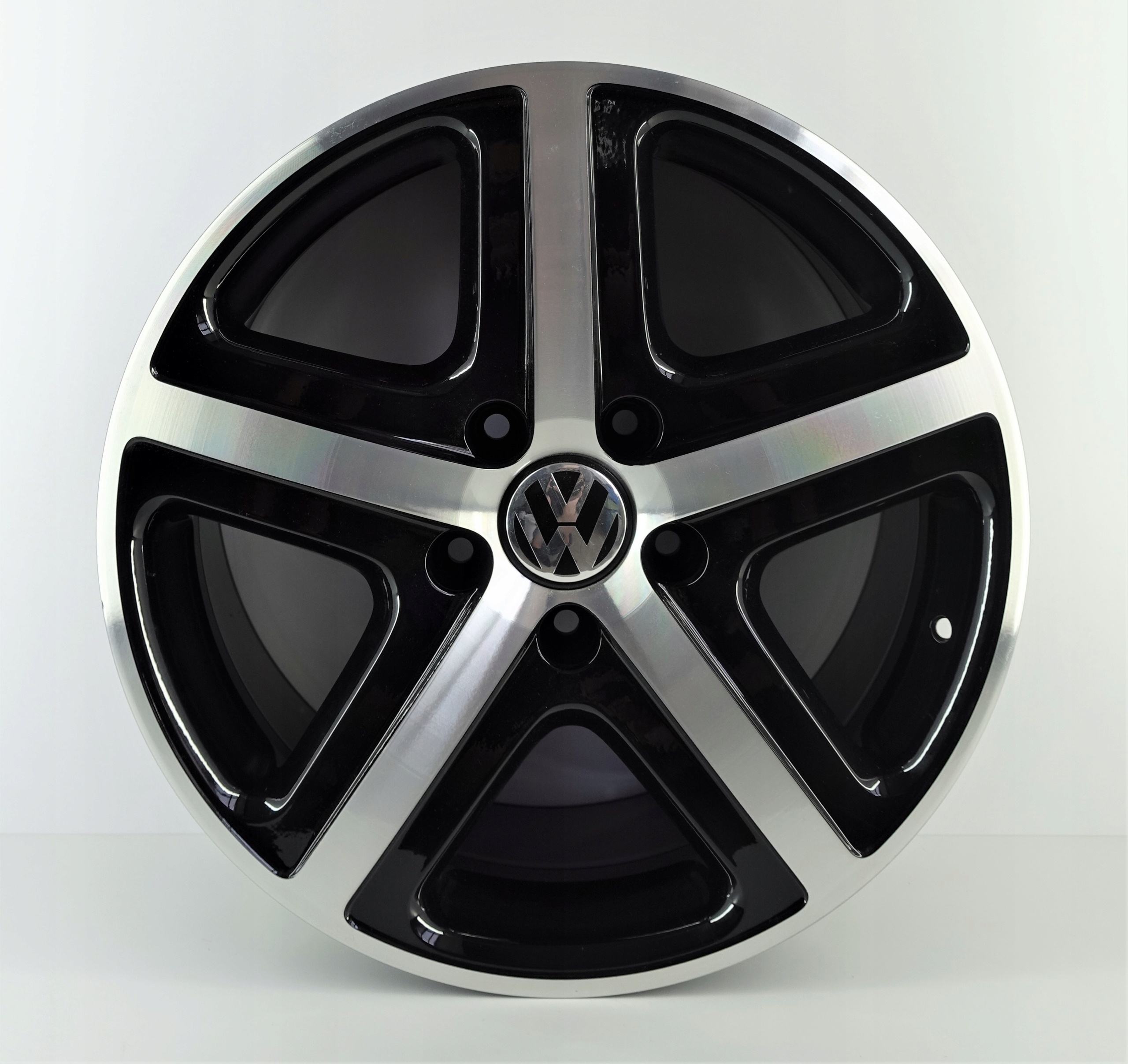 FELGI ORYGINAŁ VW TOUAREG Q7 TOUAREG 19 7L6601025D