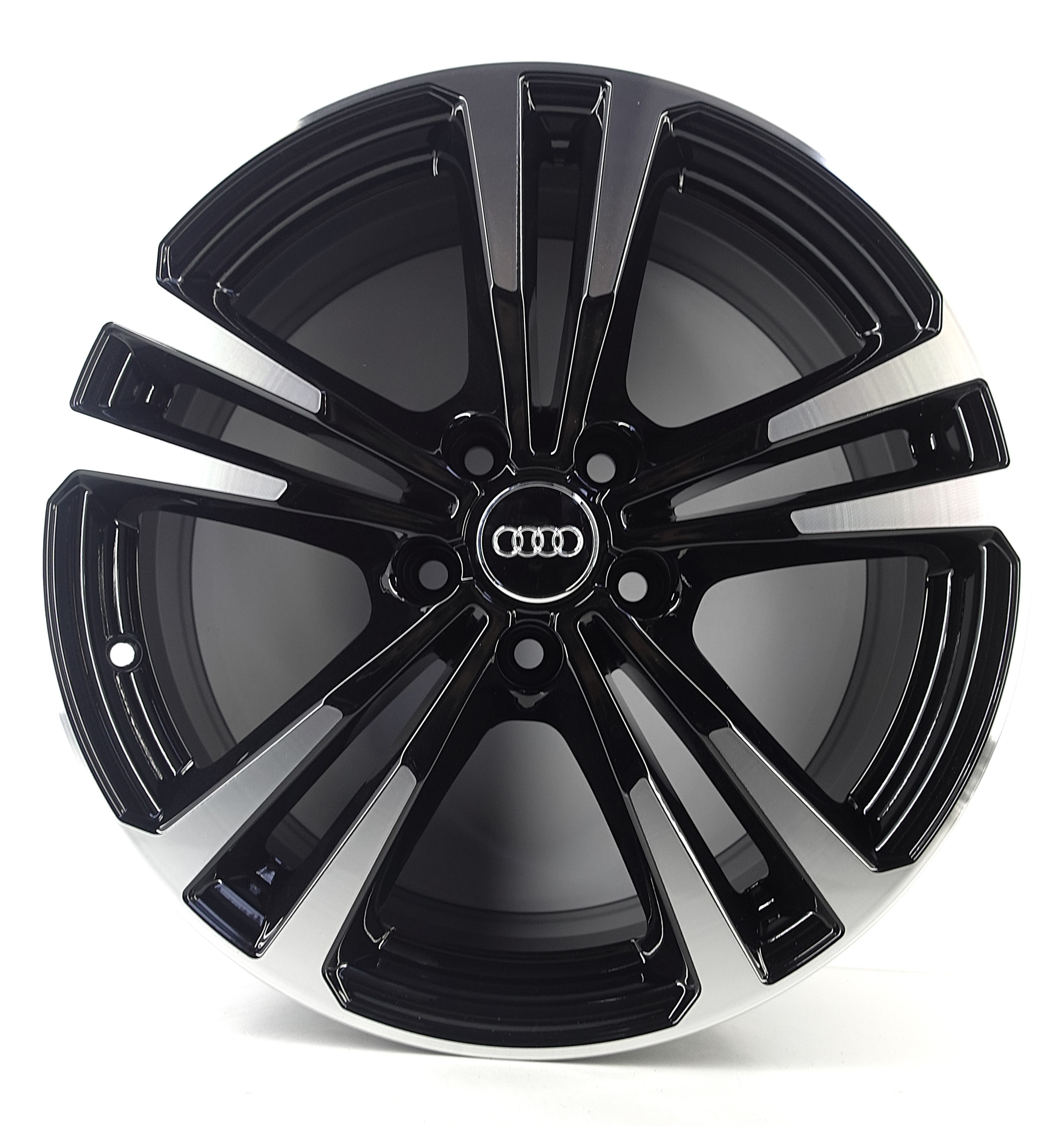 ALUFELGI AUDI 18" 5x112 7,5J ET 51ORYGINALNE 8V0601025BL