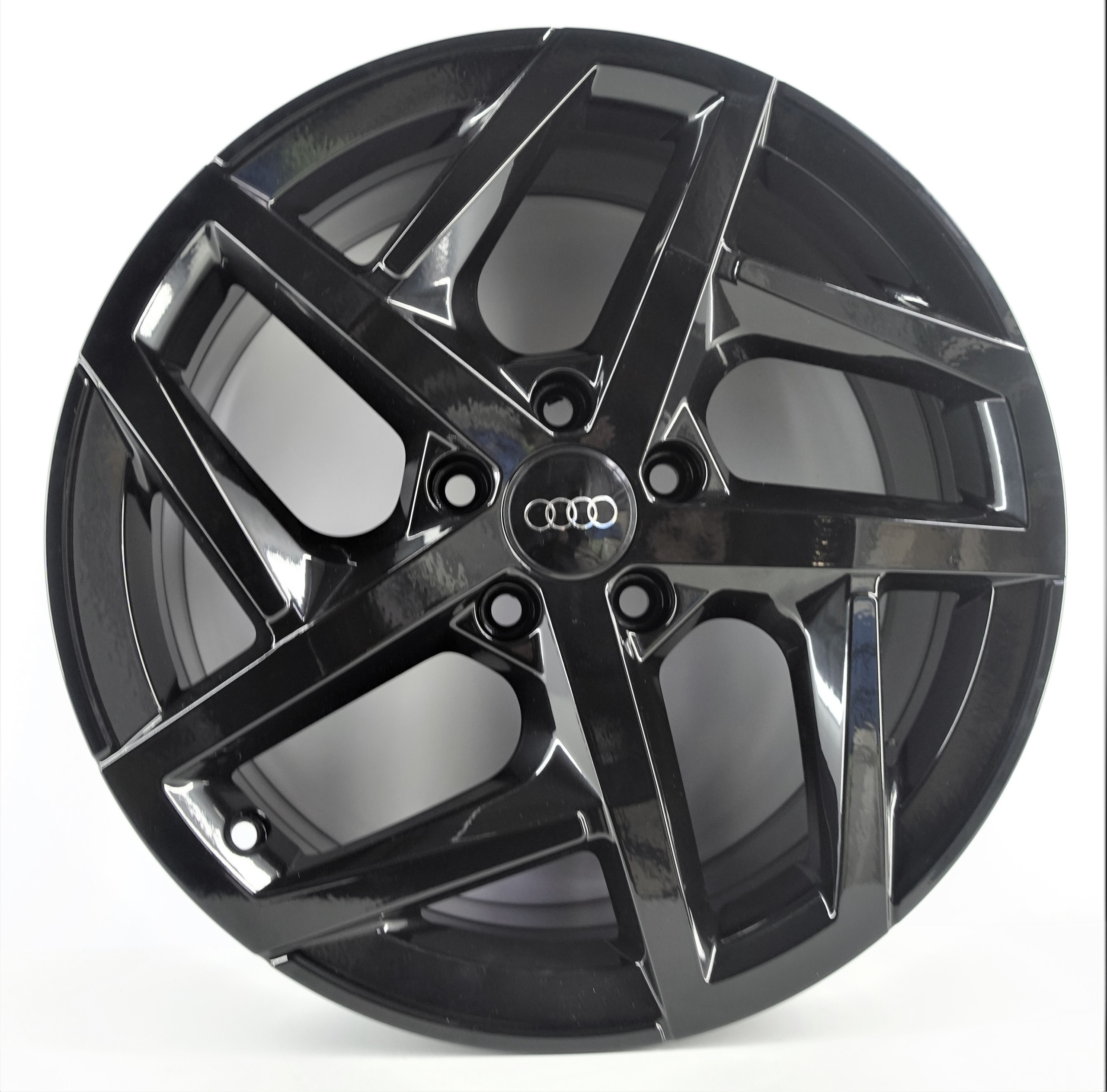 Alufelgi 5x112 18'' ET 51 AUDI A3 S3 RS3 Q3 Q2