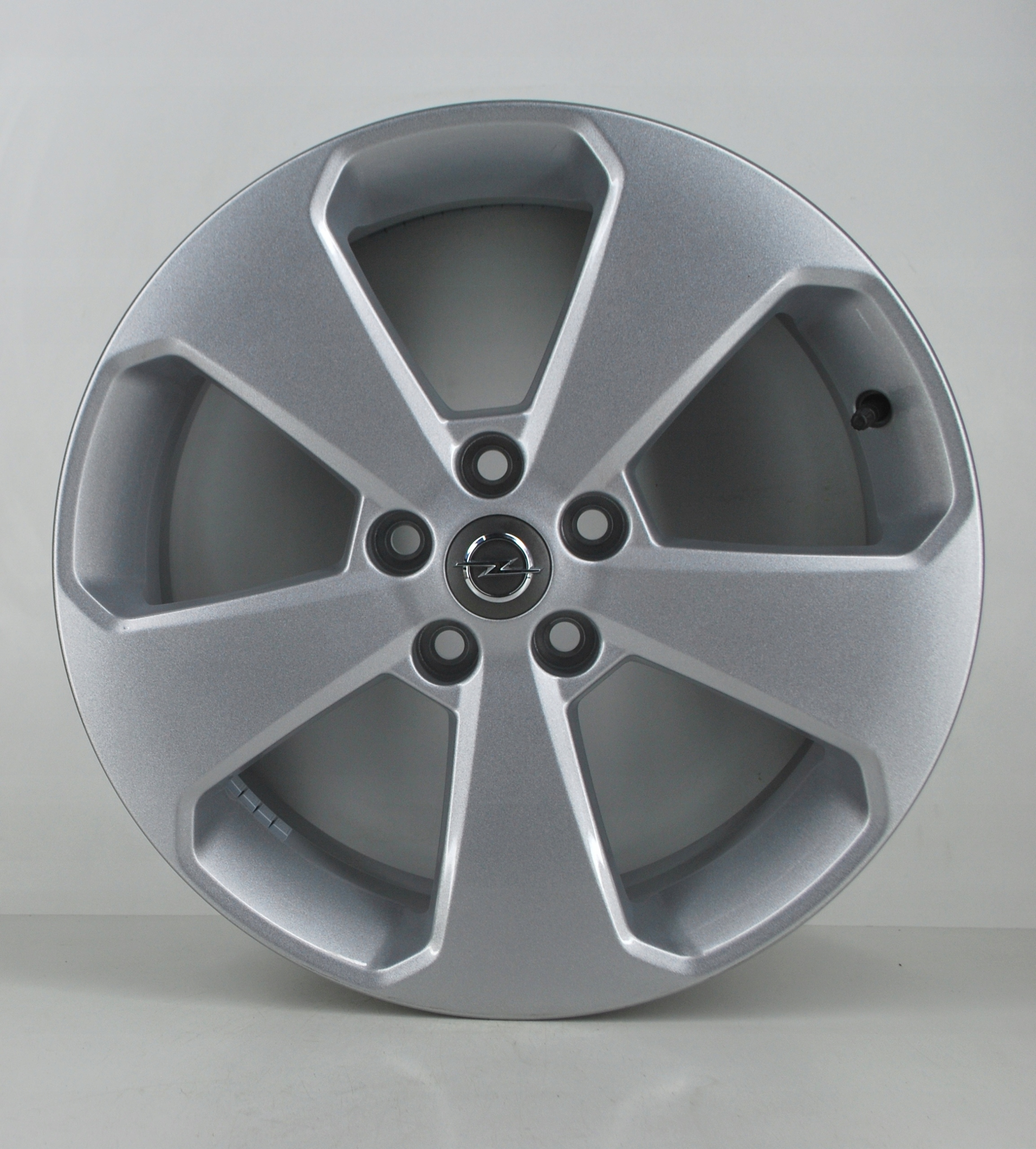 NOWE FELGI OPEL ASTRA K 17'' 5x105 7J ET 38 ORYGINALNE 7569-05