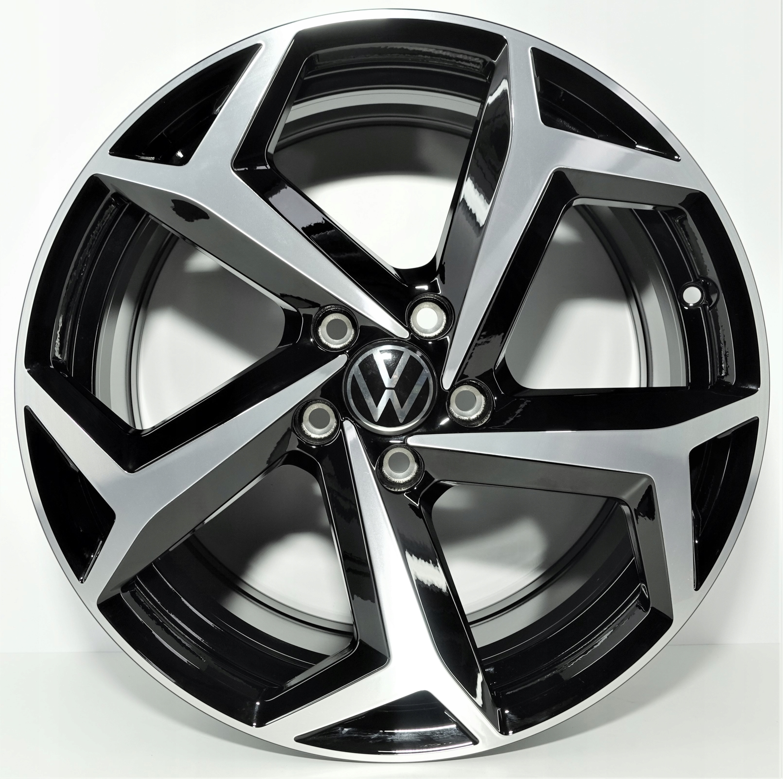 PASSAT B8 B7 B6 ARTEON R-LINE 18'' 3G0601025BG