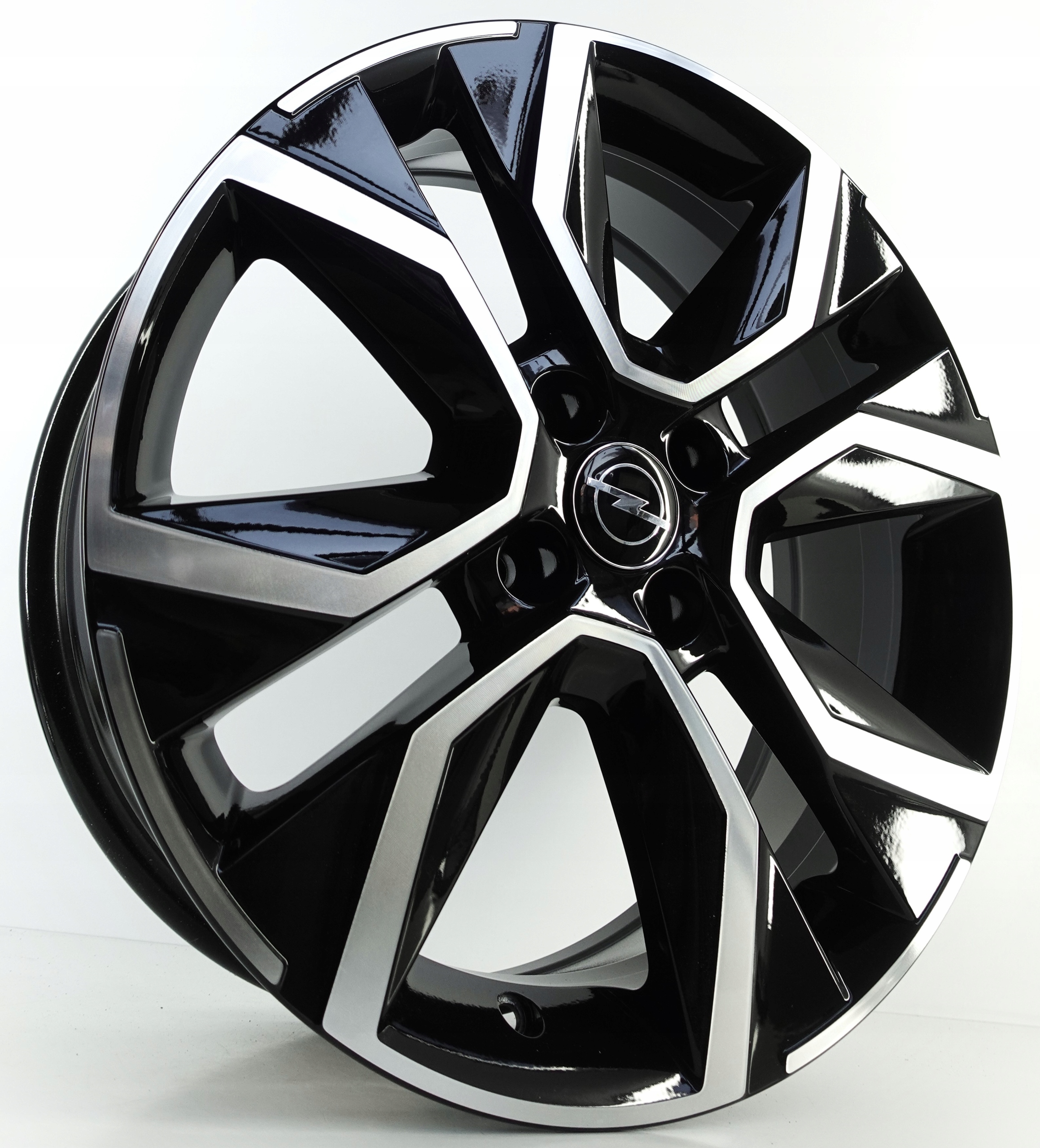 FELGI ALUMINIOWE OPEL CROSSLAND 9833485080 18" 4x108 ET 26 ORYGINALNE