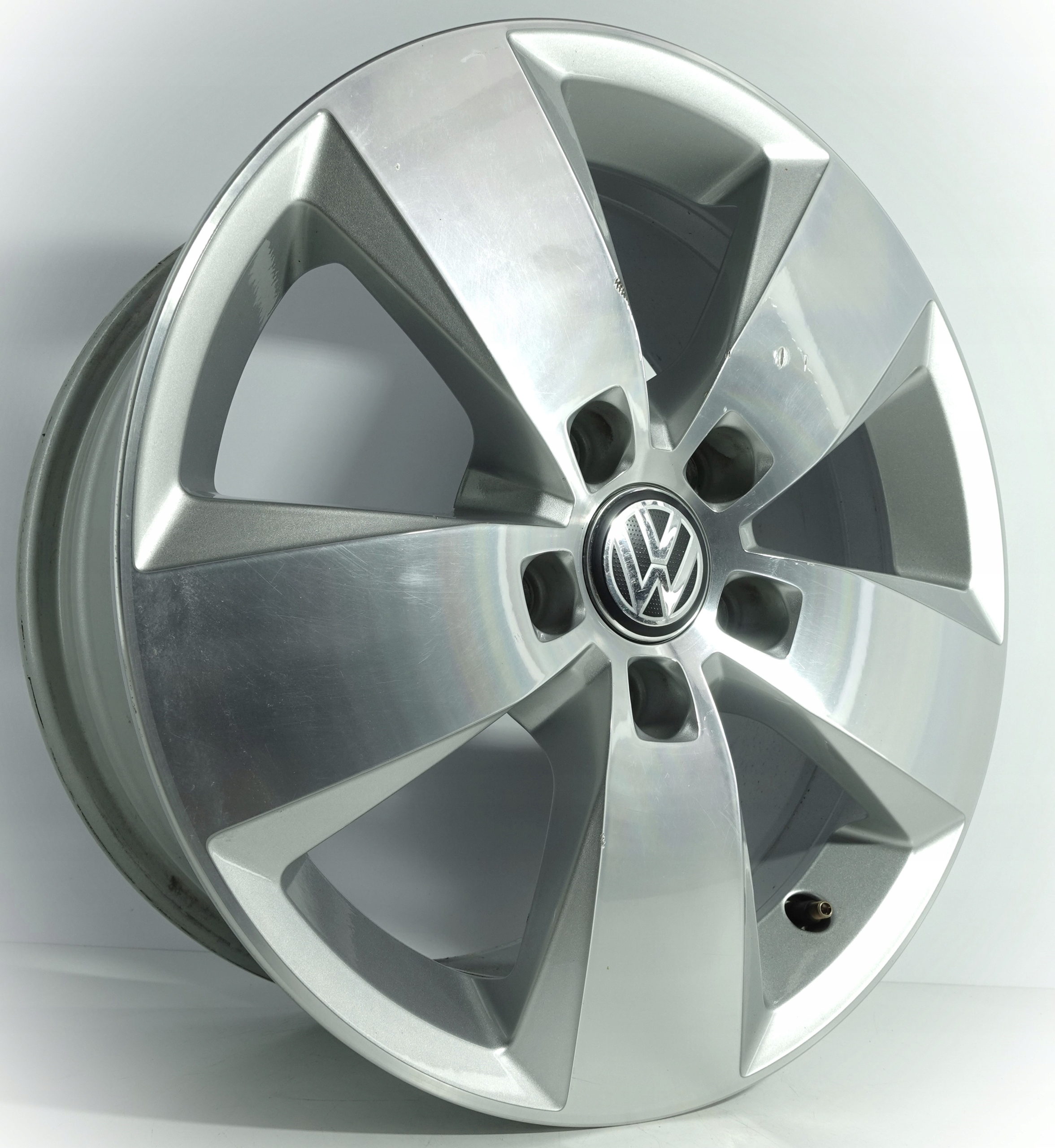 Felgi aluminiowe VOLKSWAGEN GOLF VII 6.5J 16" 5x112 5G0601025CG