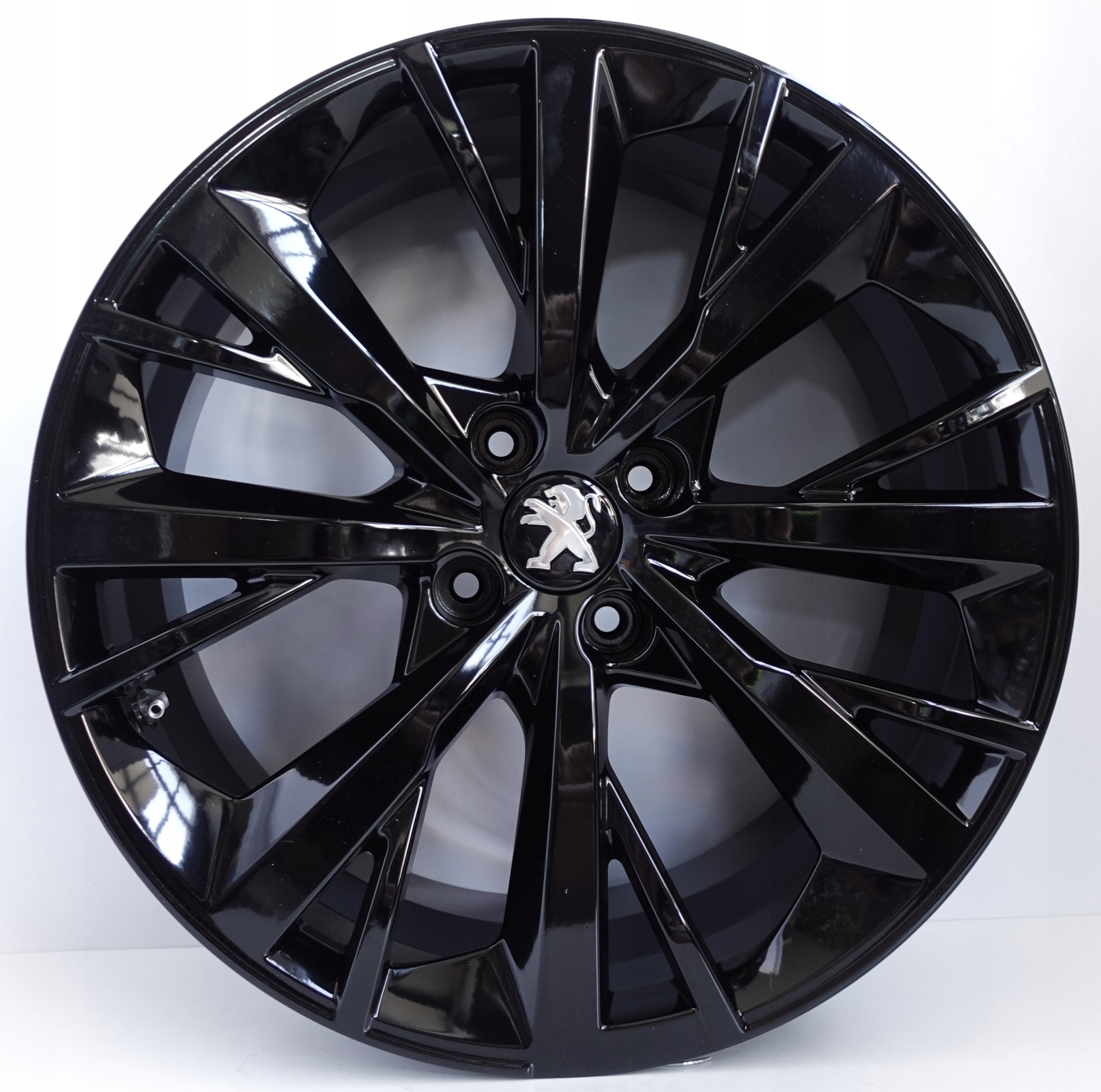Felgi aluminiowe Peugeot 18" 4x108 7,5J Peugeot 208GTI